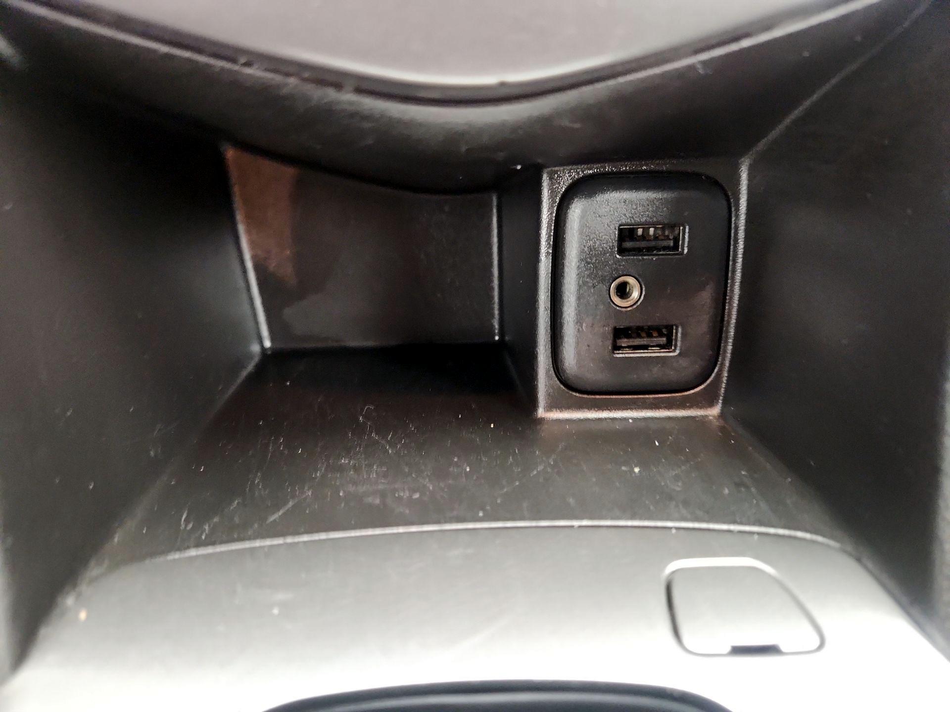 Thumbnail: 2019 Chevrolet Sonic - 18
