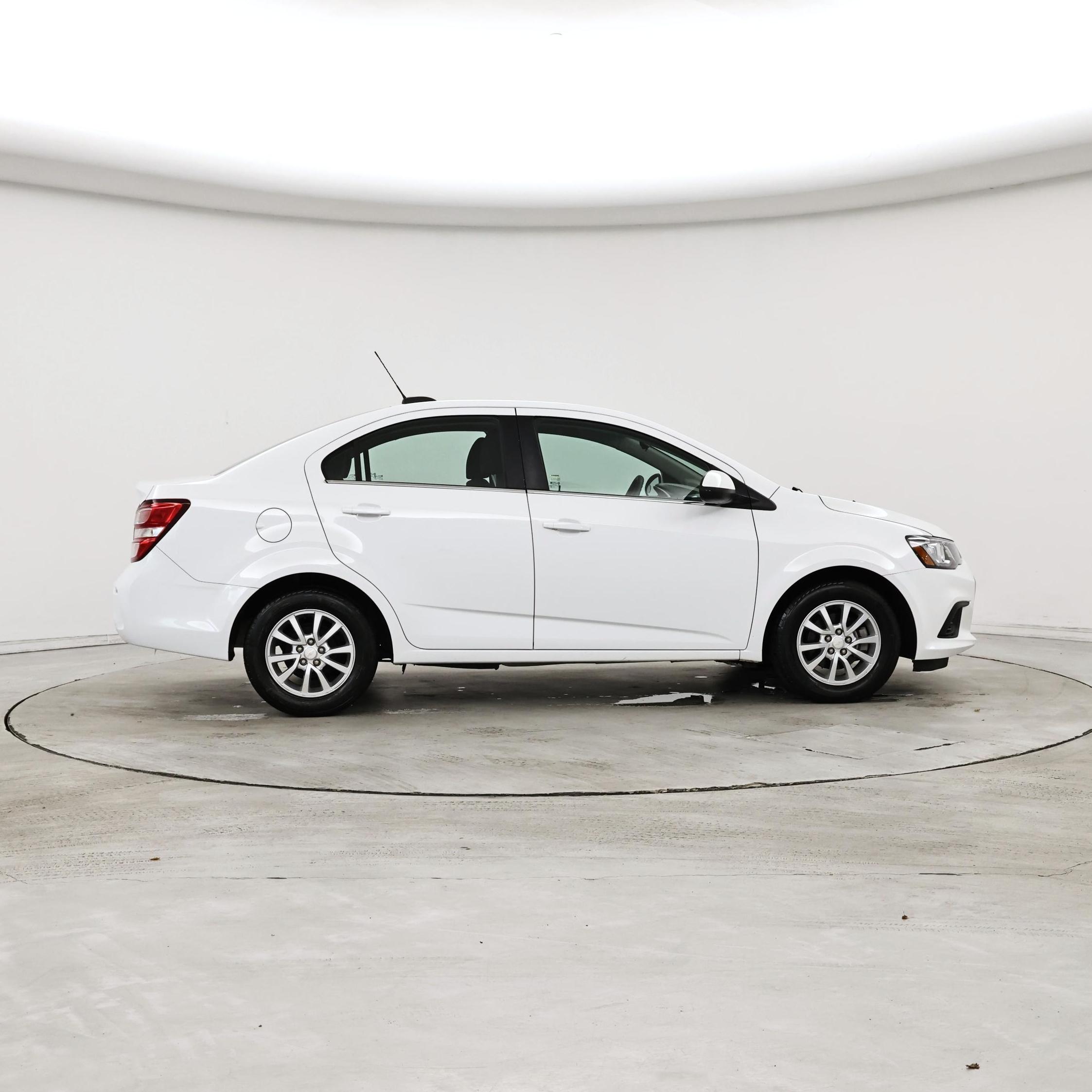 Thumbnail: 2019 Chevrolet Sonic - 7