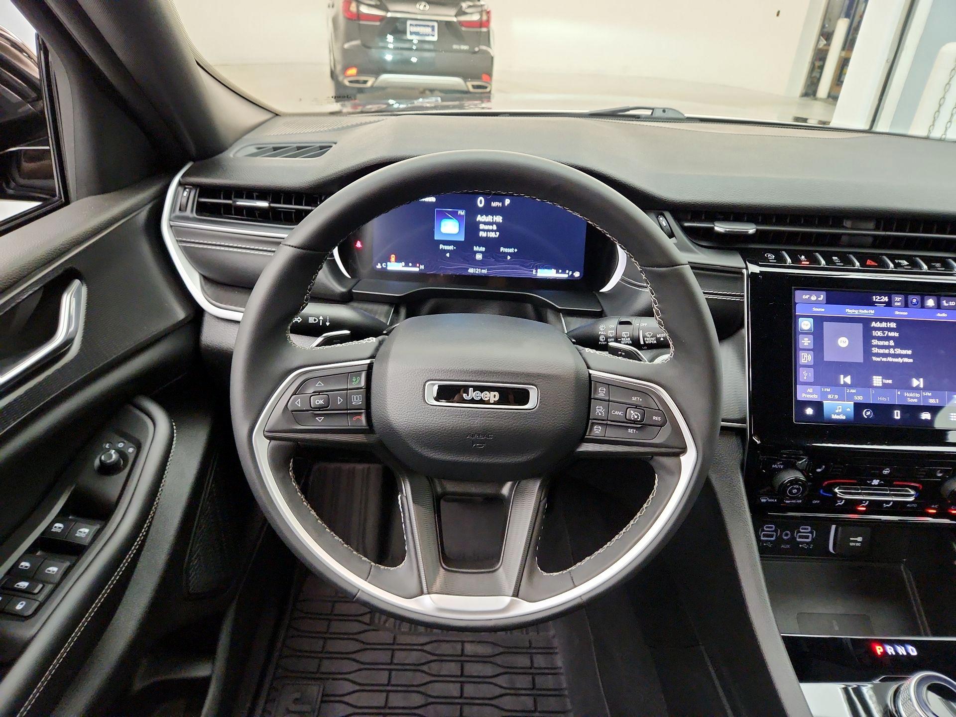 Thumbnail: 2024 Jeep Grand Cherokee - 10