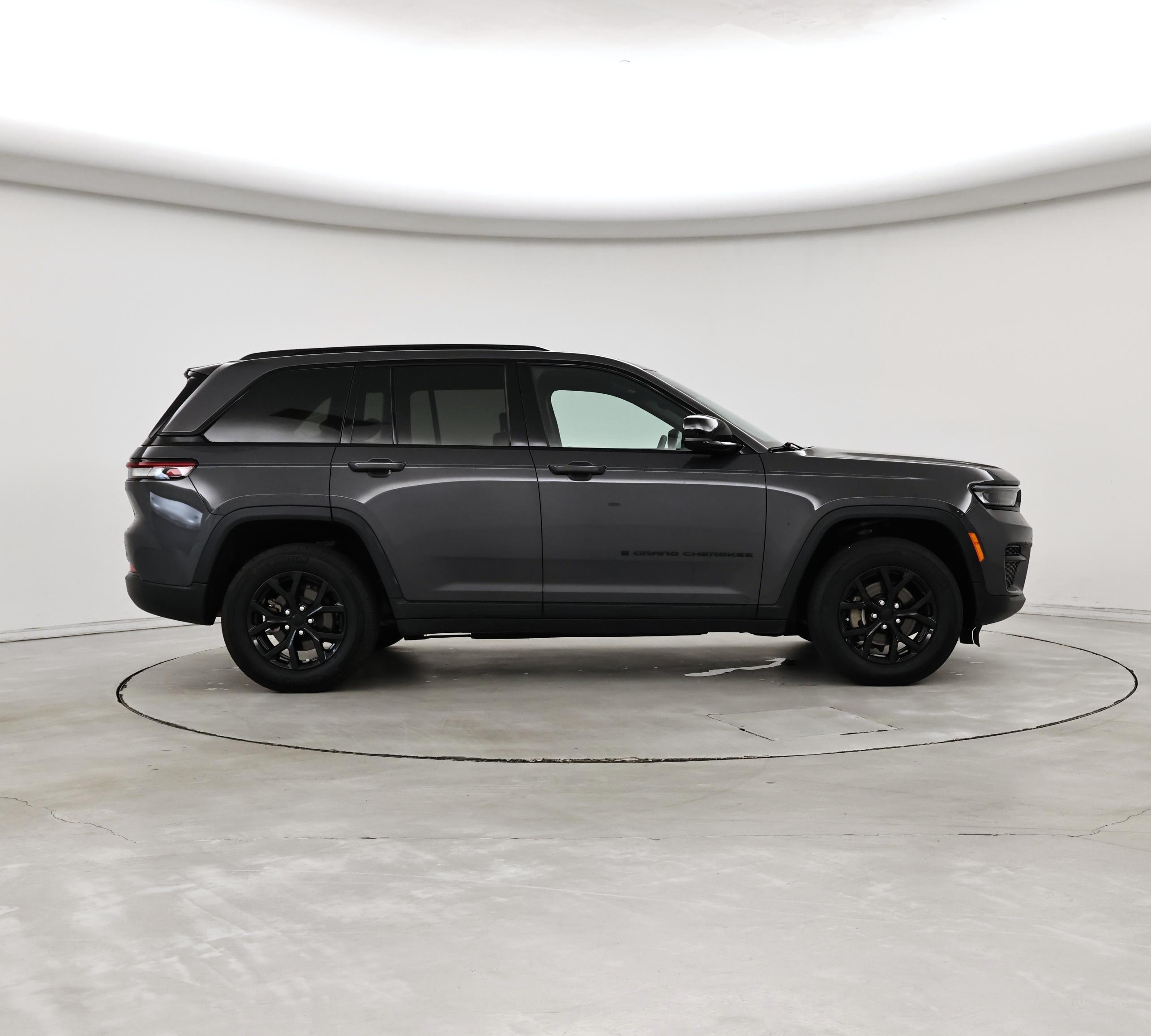 Thumbnail: 2024 Jeep Grand Cherokee - 7