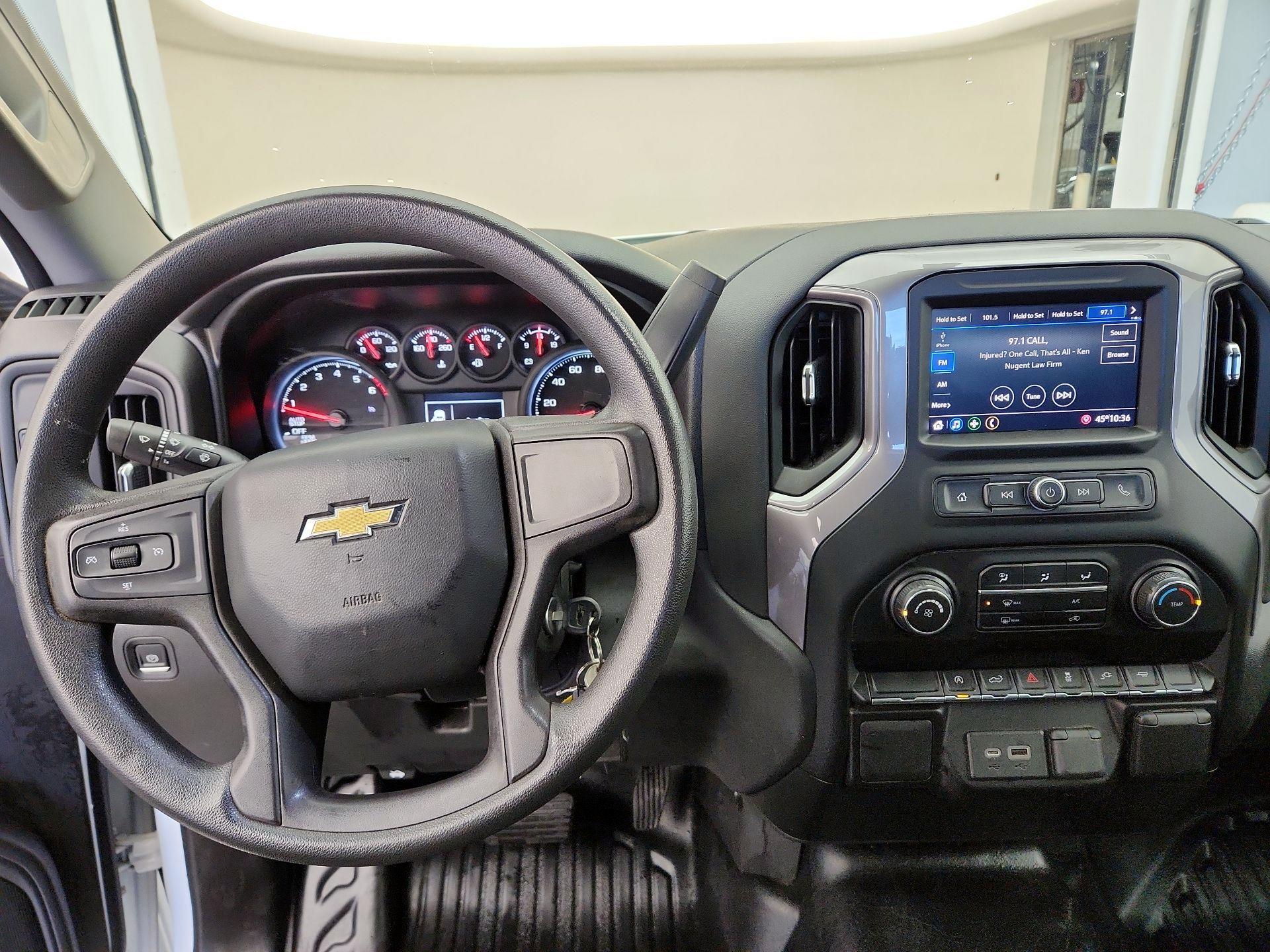 Thumbnail: 2021 Chevrolet Silverado 1500 - 9