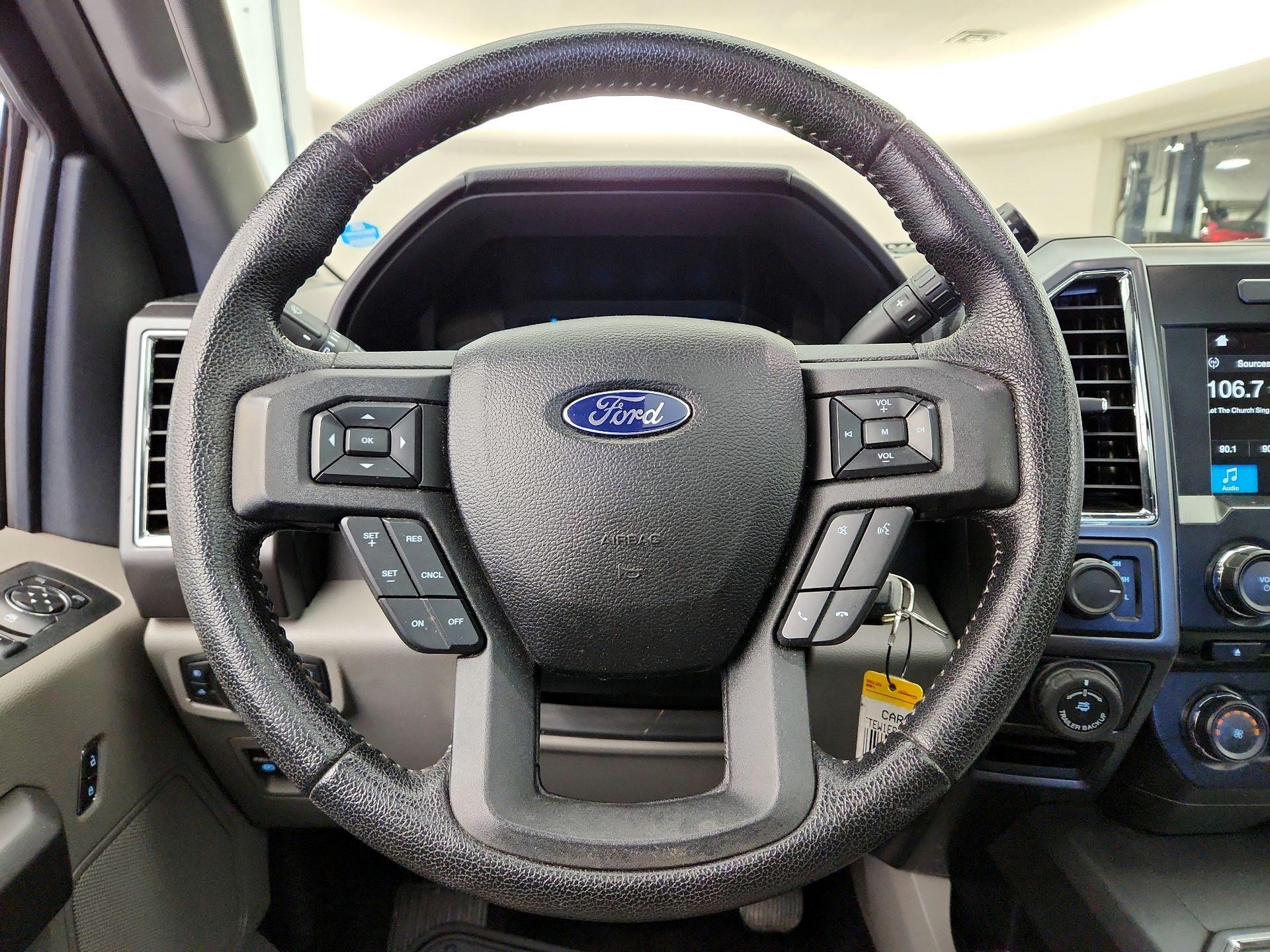 Thumbnail: 2016 Ford F-150 - 10
