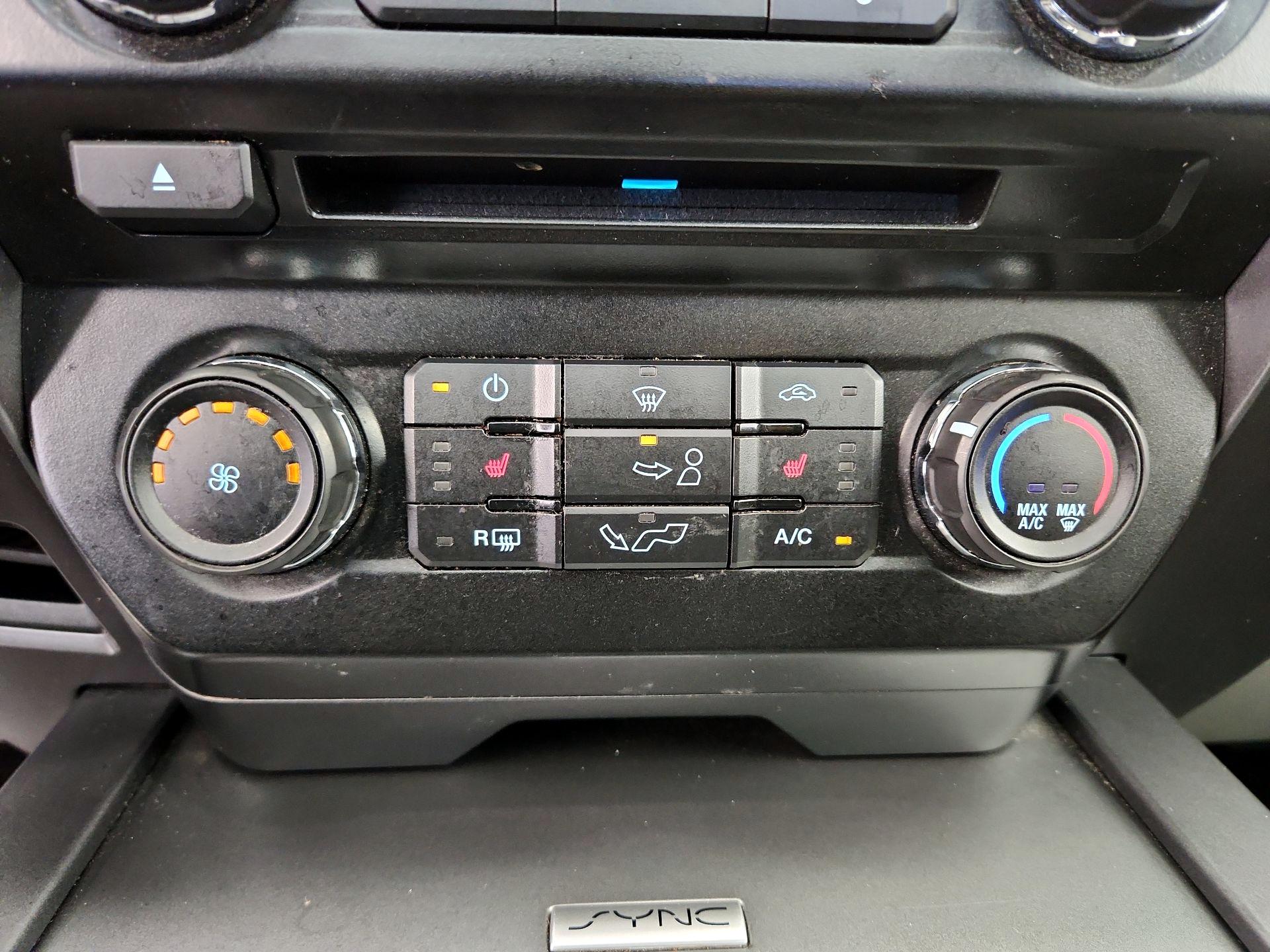 Thumbnail: 2016 Ford F-150 - 16