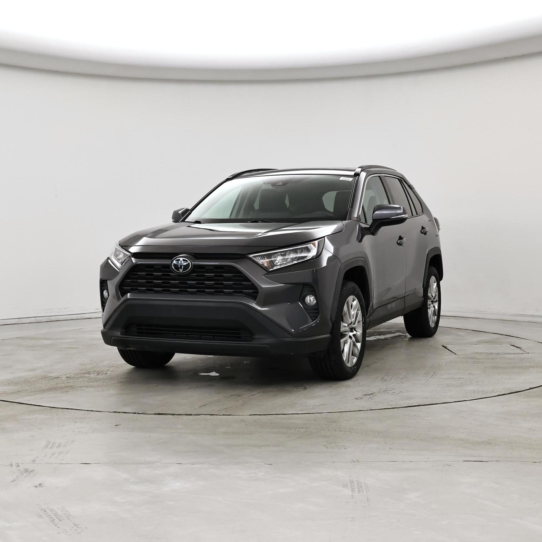 Thumbnail: 2021 Toyota RAV4 - 4