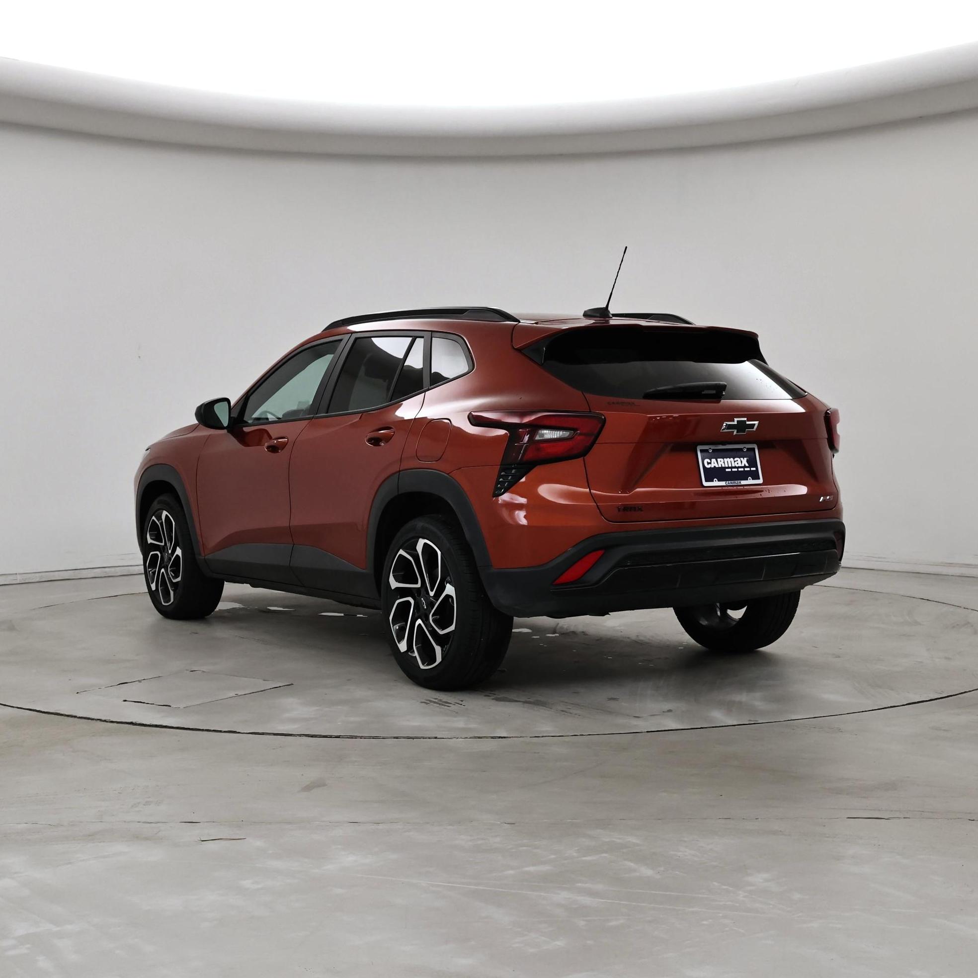 Thumbnail: 2024 Chevrolet Trax - 2