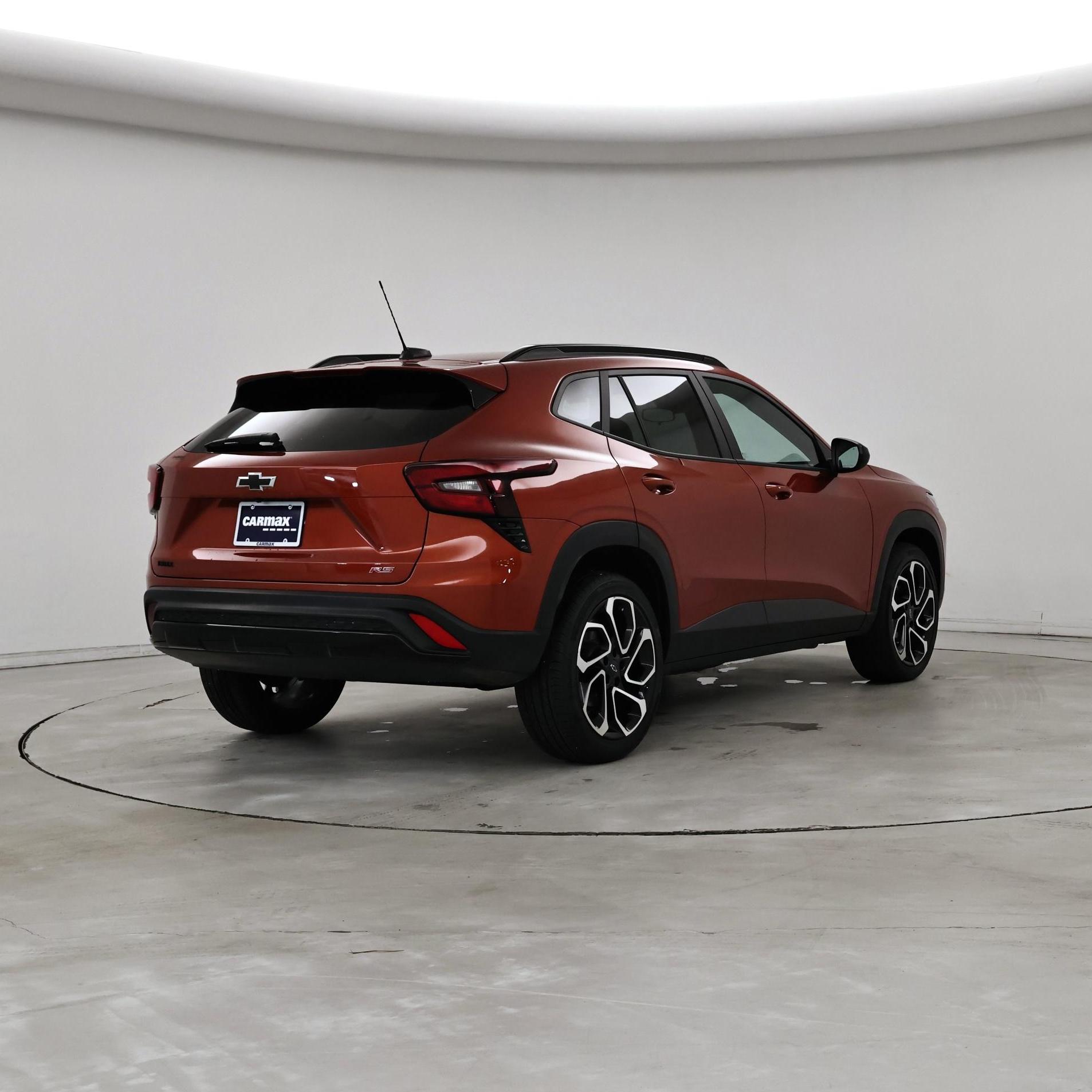 Thumbnail: 2024 Chevrolet Trax - 8