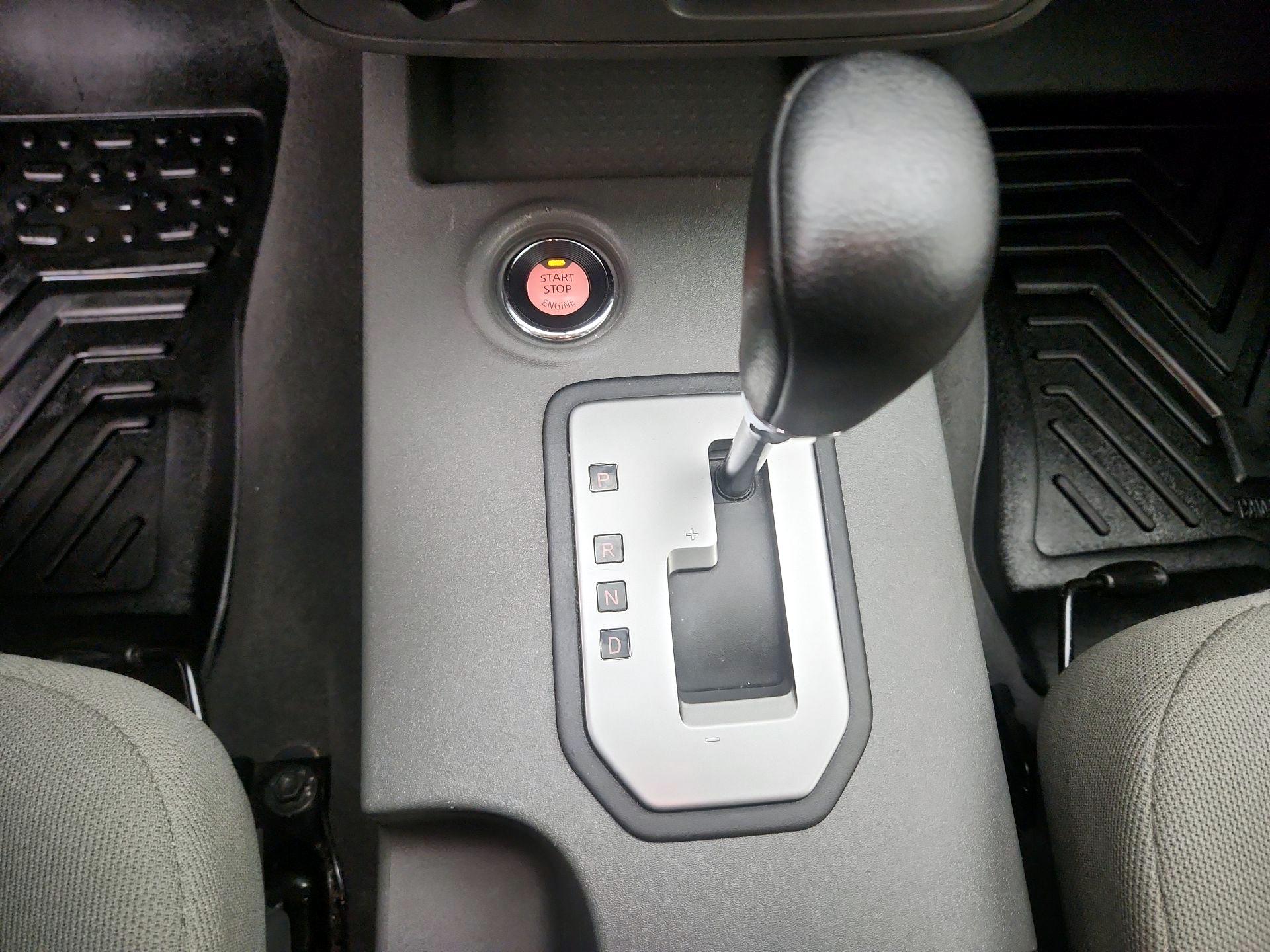 Thumbnail: 2021 Nissan Frontier - 17