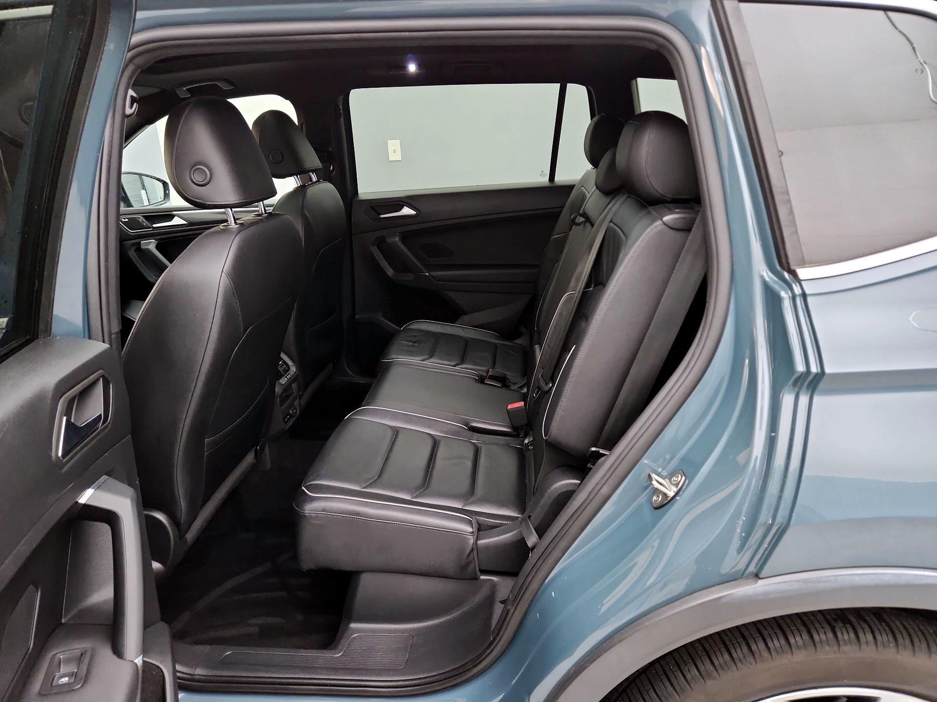 Thumbnail: 2020 Volkswagen Tiguan - 20