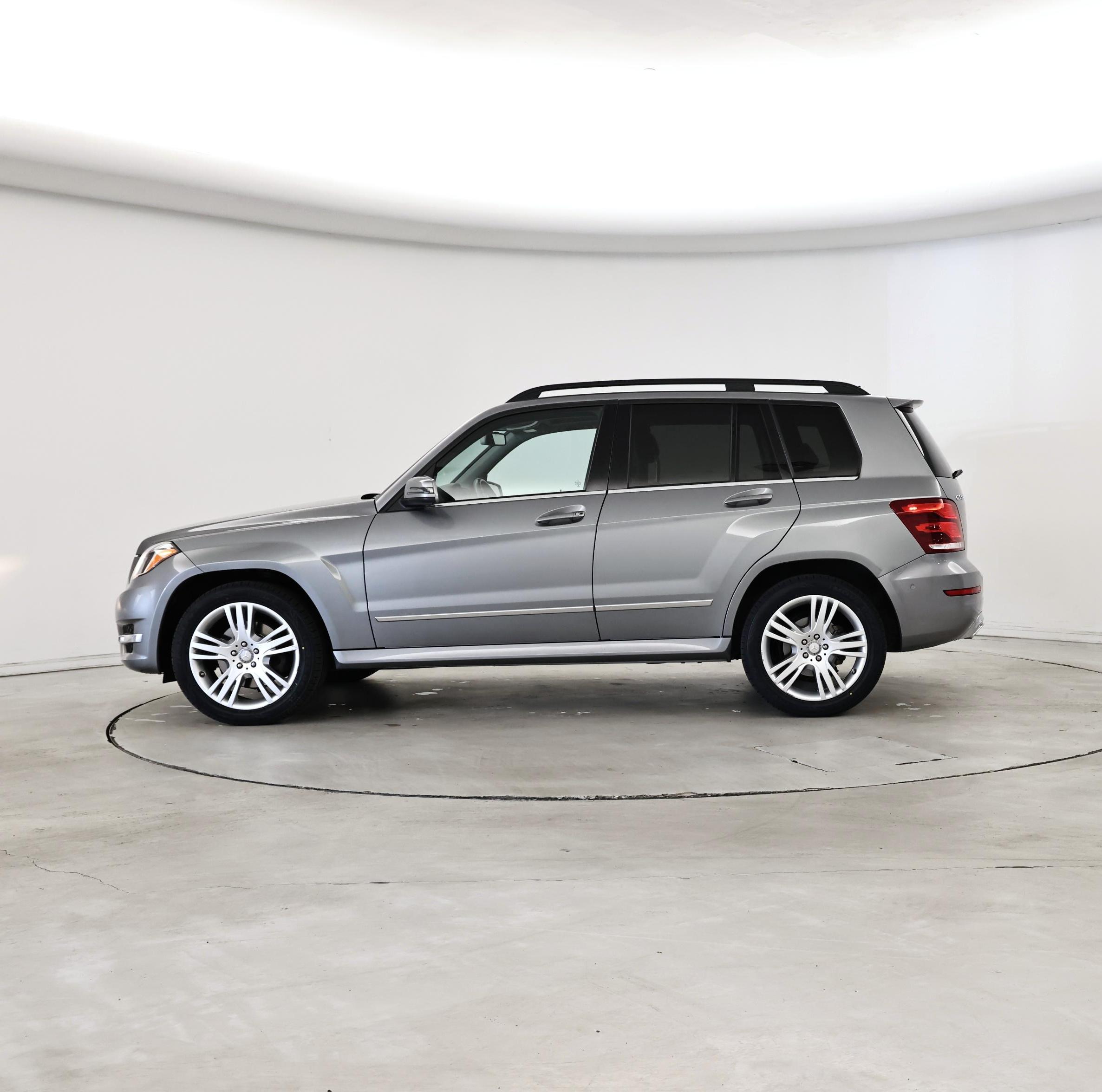 Thumbnail: 2015 Mercedes-Benz GLK - 3