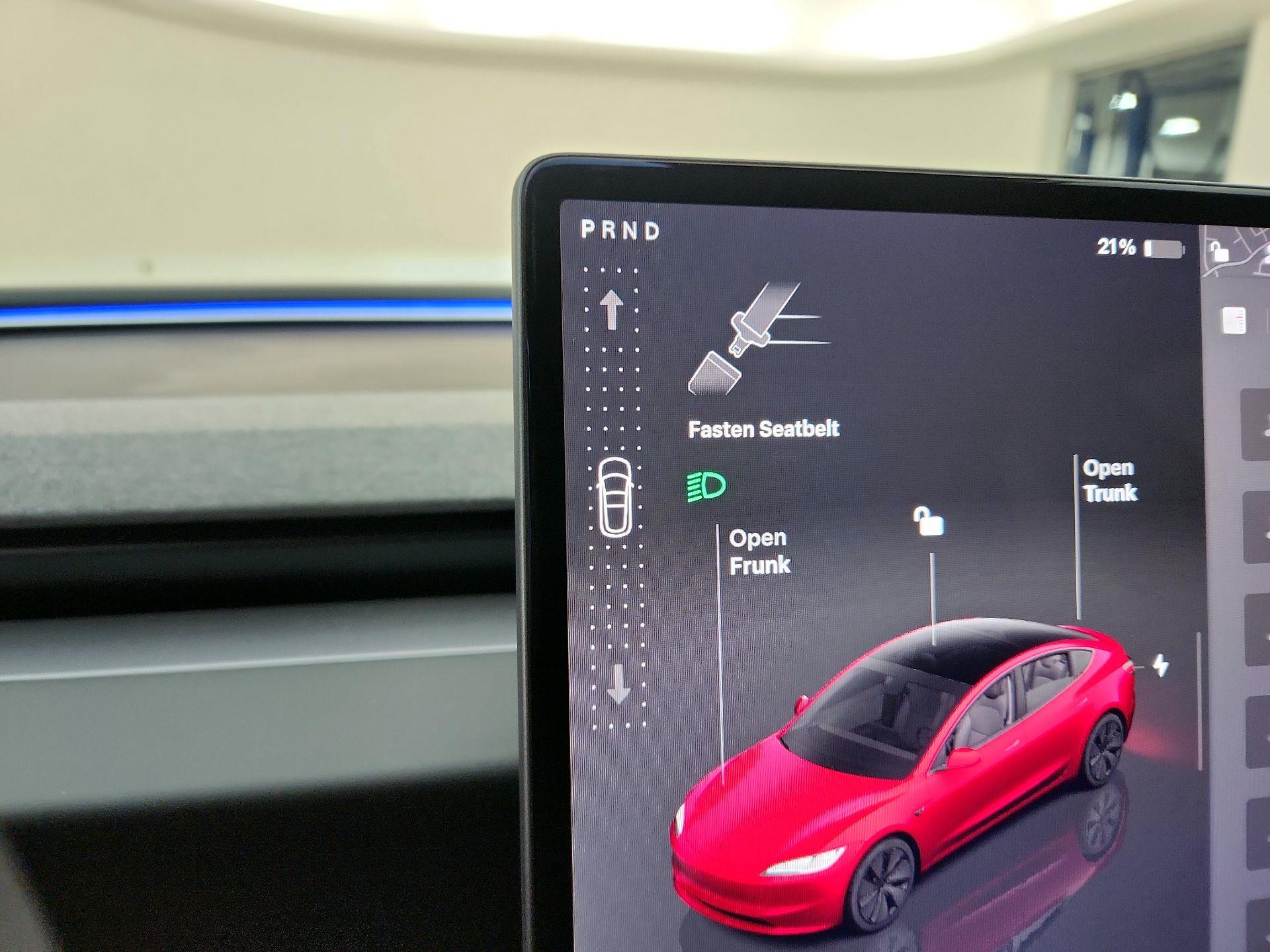 Thumbnail: 2025 Tesla Model 3 - 17