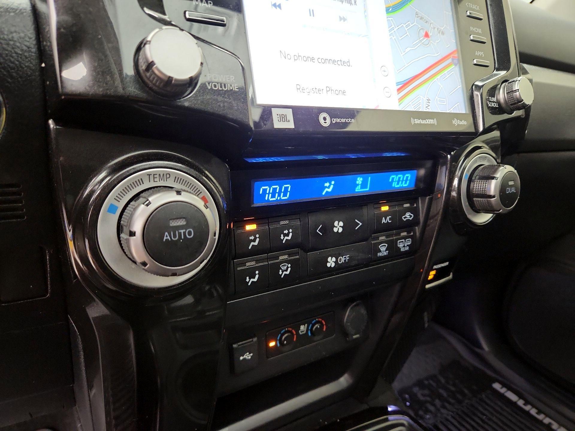 Thumbnail: 2020 Toyota 4Runner - 17