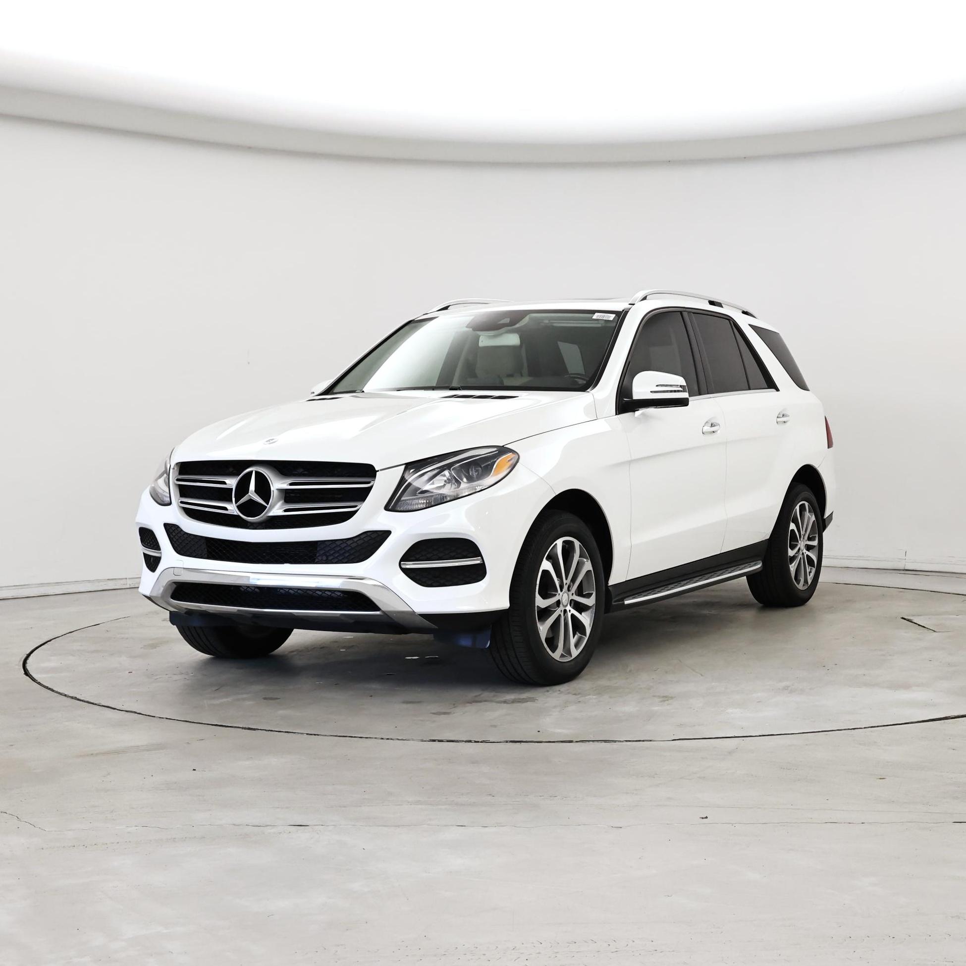 Thumbnail: 2016 Mercedes-Benz GLE - 4
