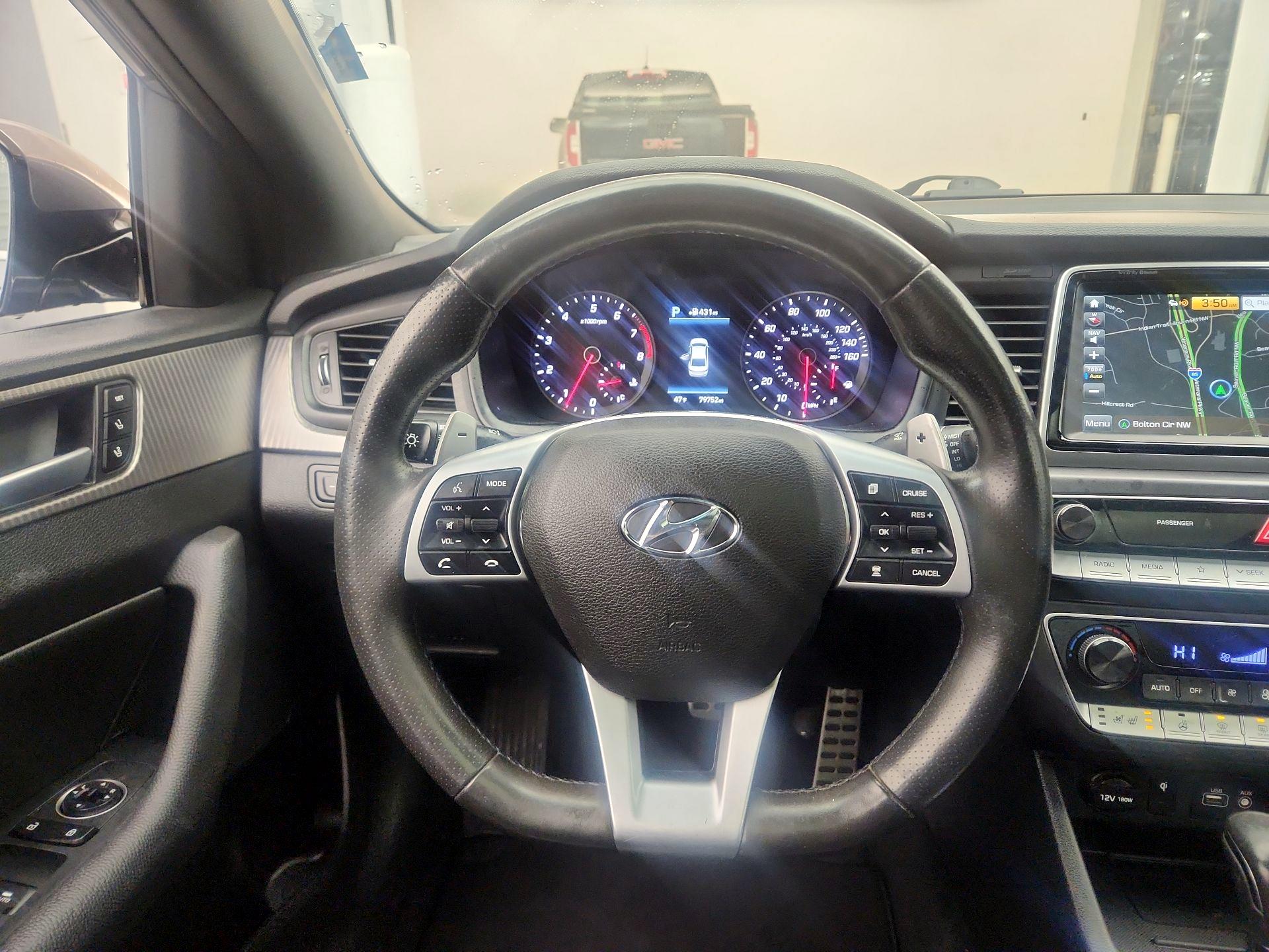 Thumbnail: 2019 Hyundai Sonata - 10