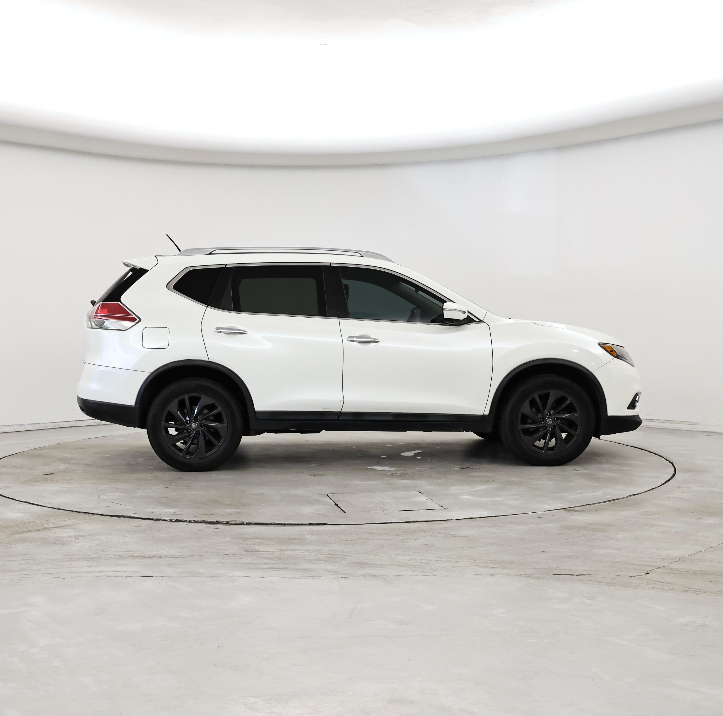 Thumbnail: 2015 Nissan Rogue - 7