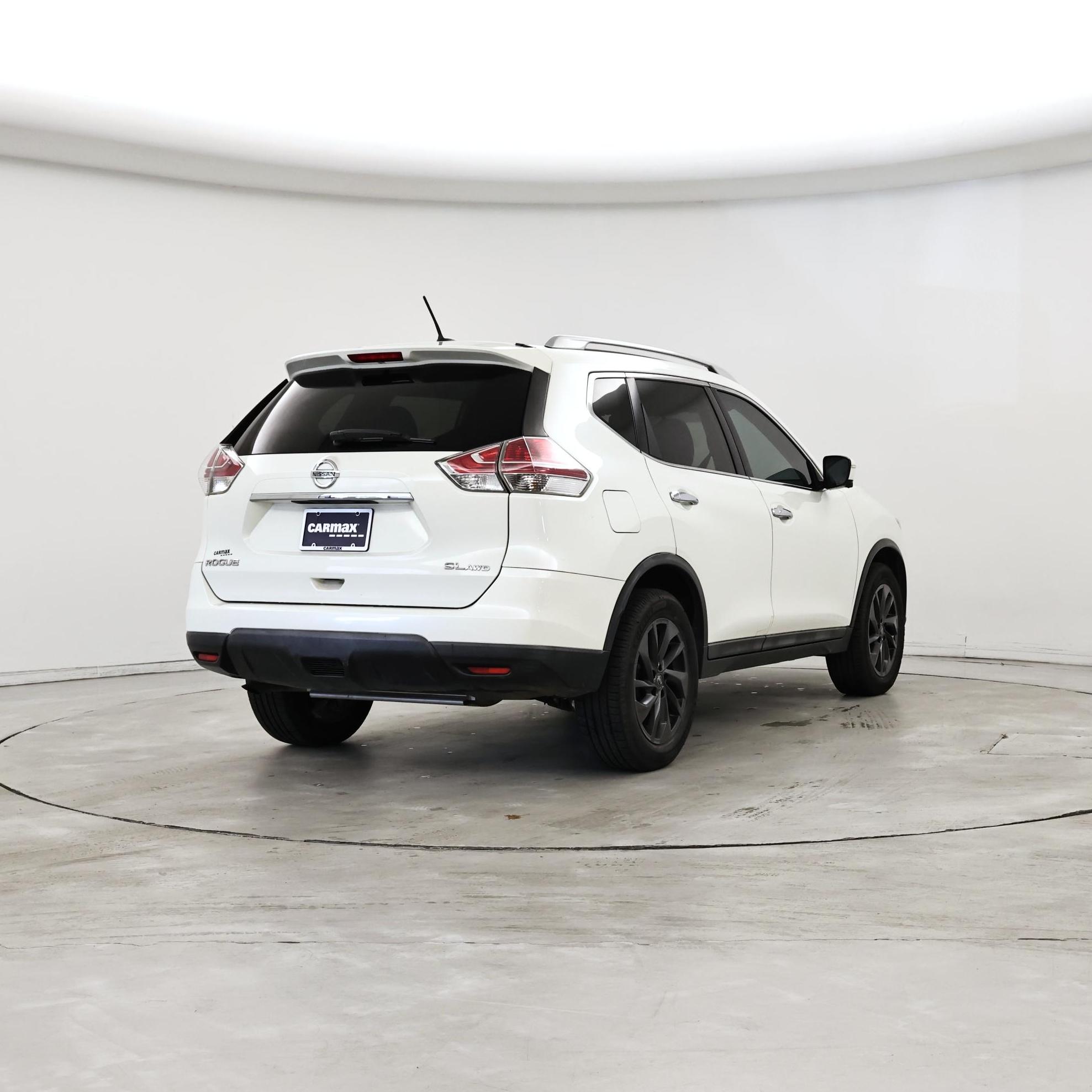 Thumbnail: 2015 Nissan Rogue - 8