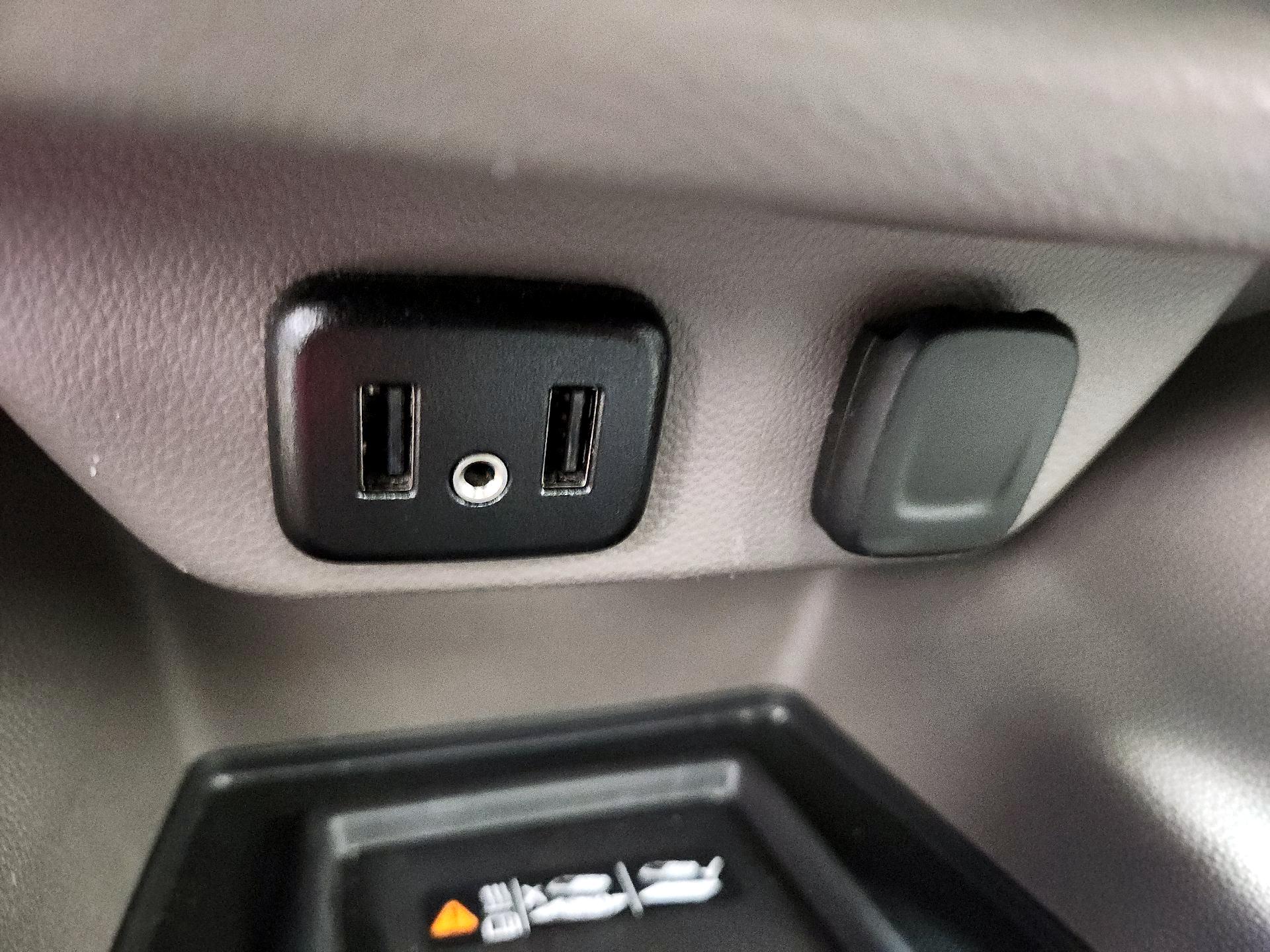 Thumbnail: 2019 Chevrolet Traverse - 19