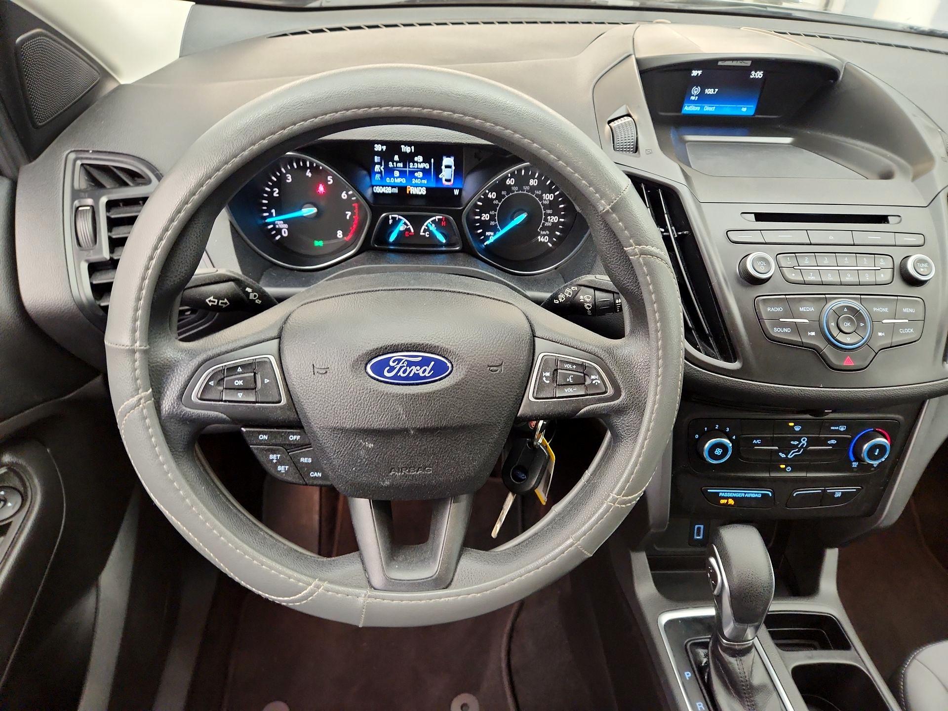 Thumbnail: 2017 Ford Escape - 10