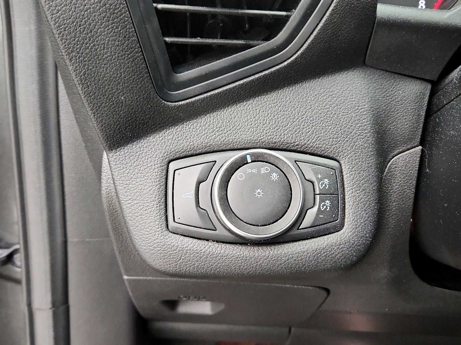 Thumbnail: 2017 Ford Escape - 13