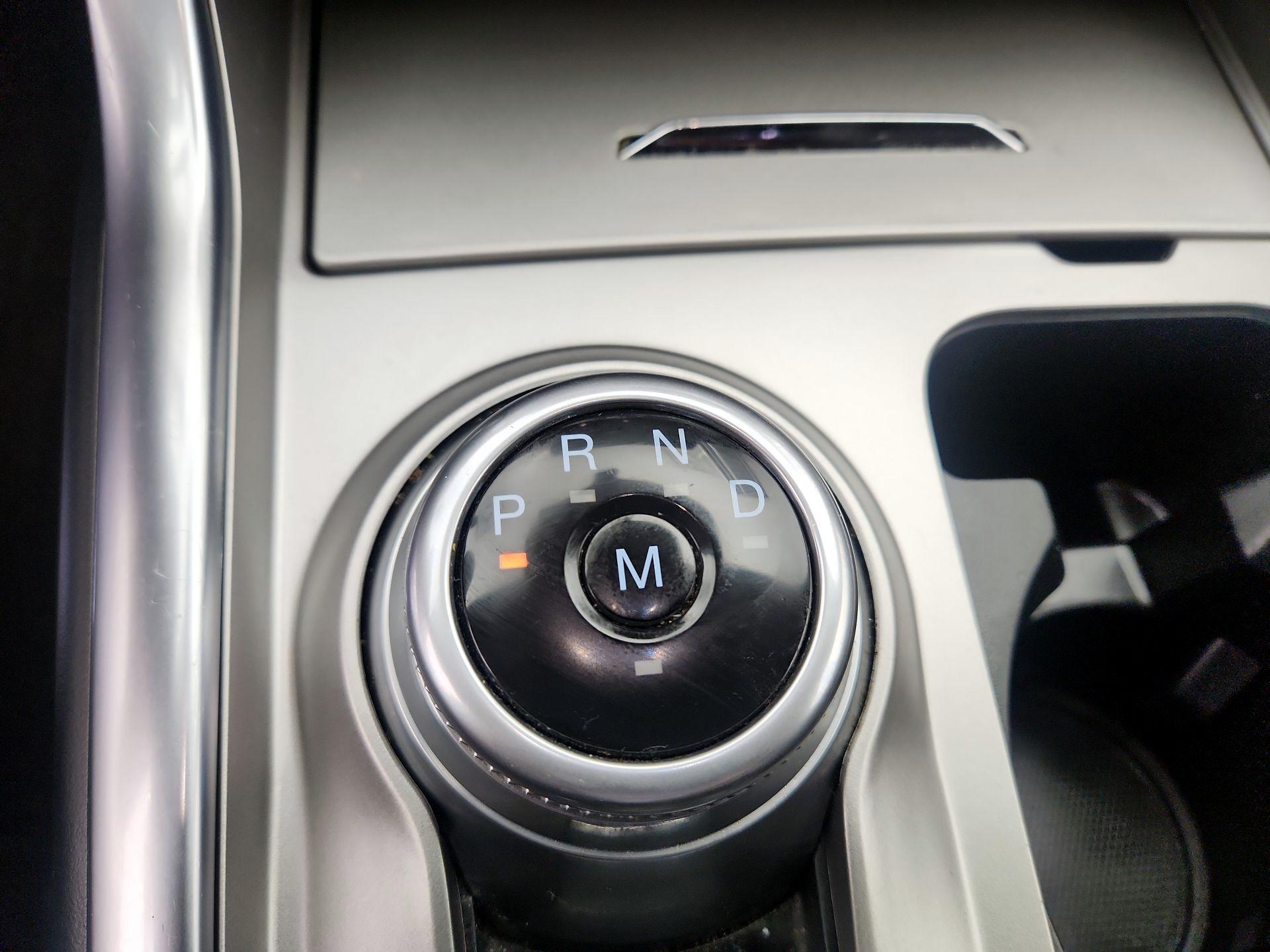 Thumbnail: 2020 Ford Explorer - 17