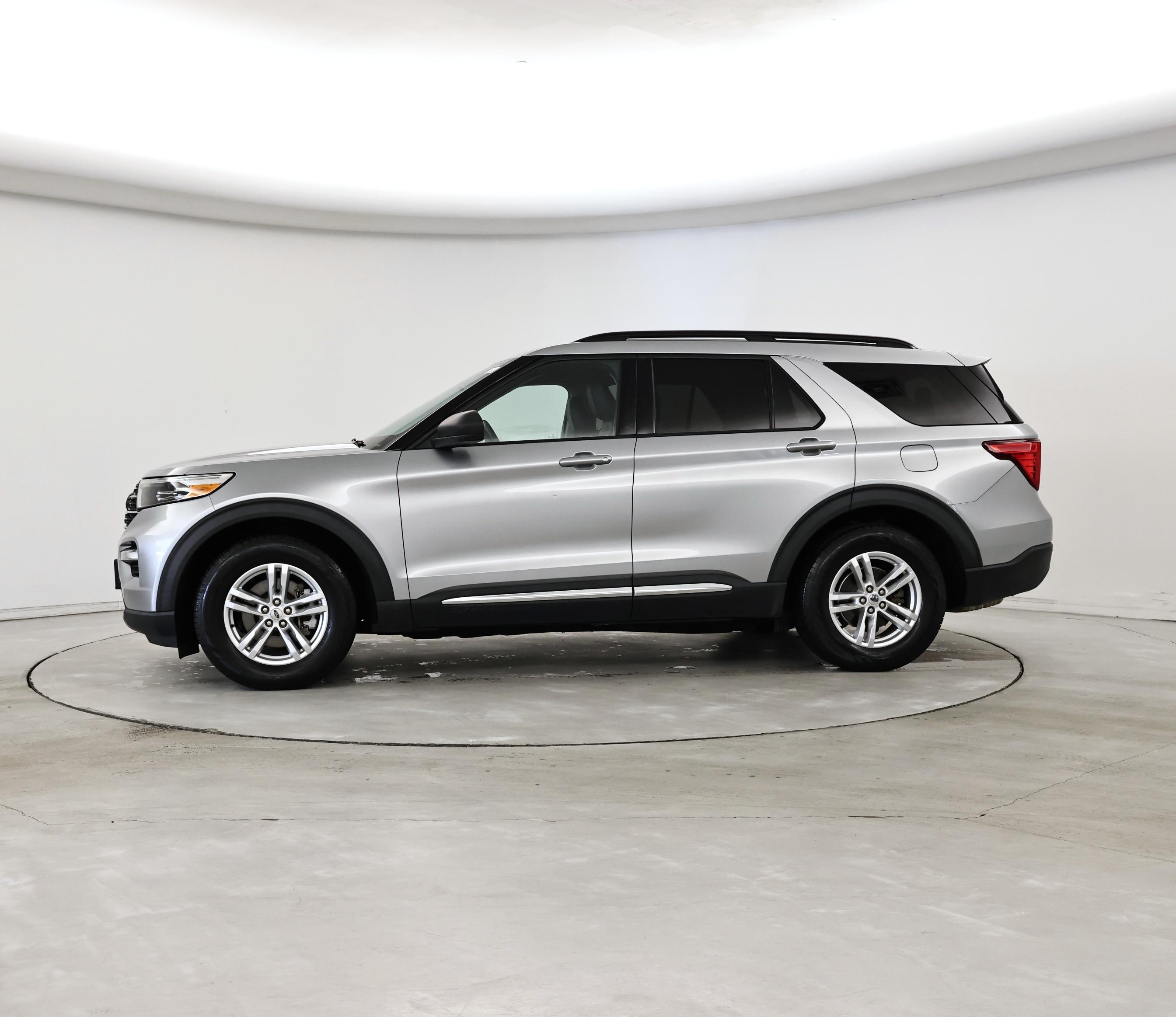 Thumbnail: 2020 Ford Explorer - 3