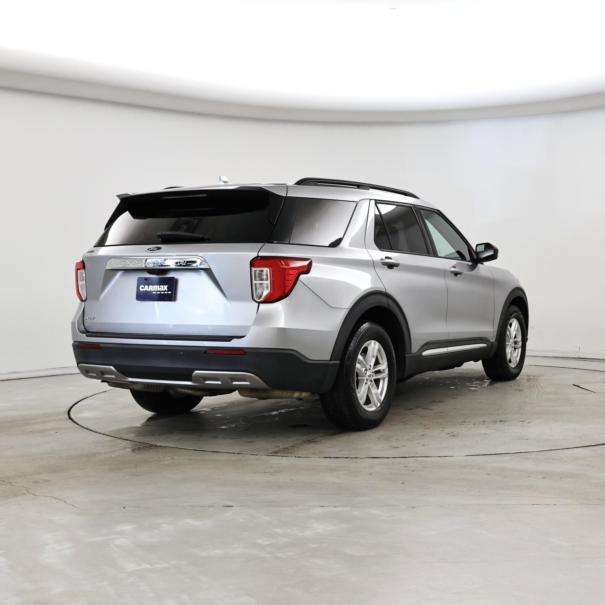 Thumbnail: 2020 Ford Explorer - 8