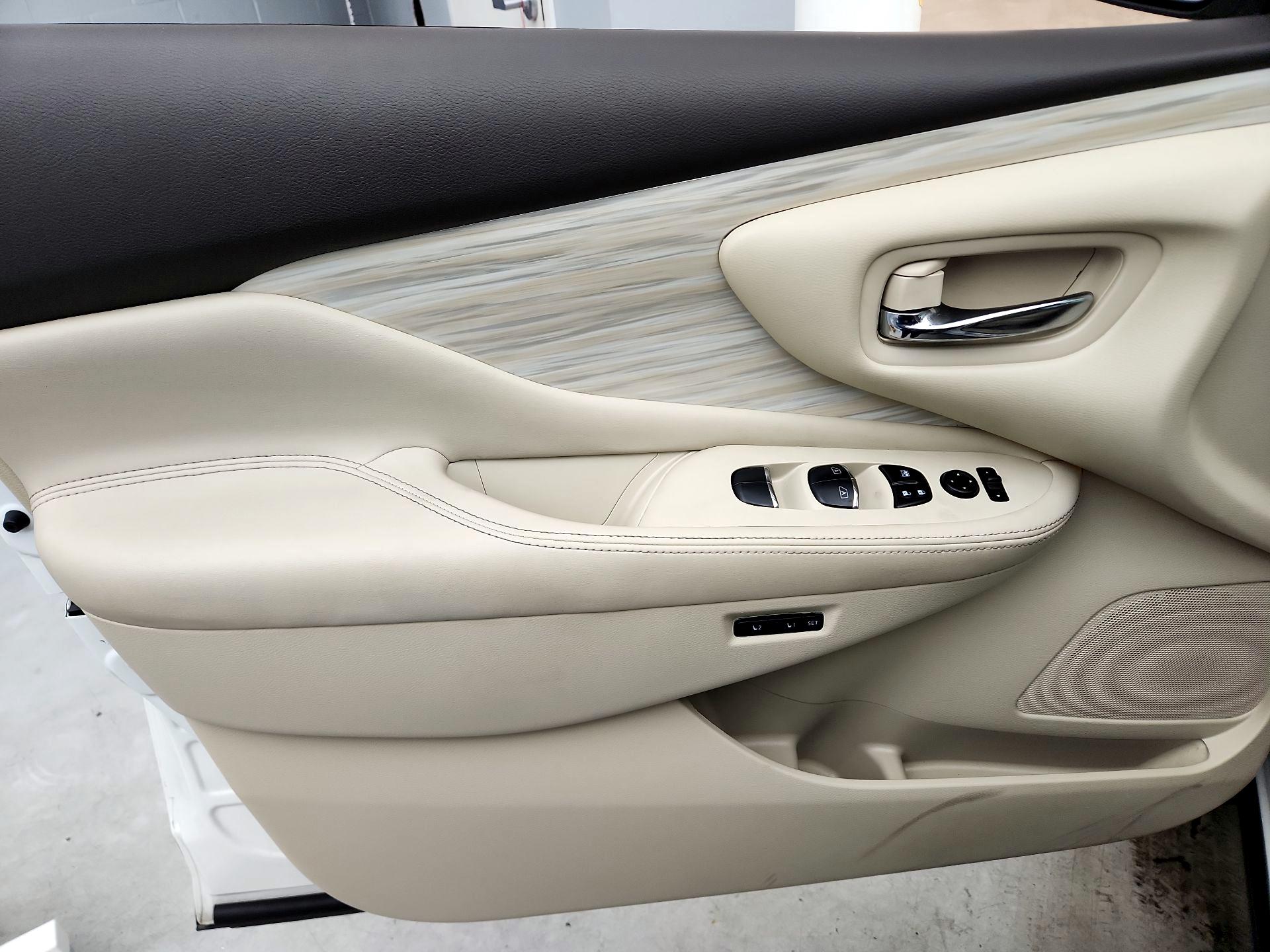 Thumbnail: 2017 Nissan Murano - 12