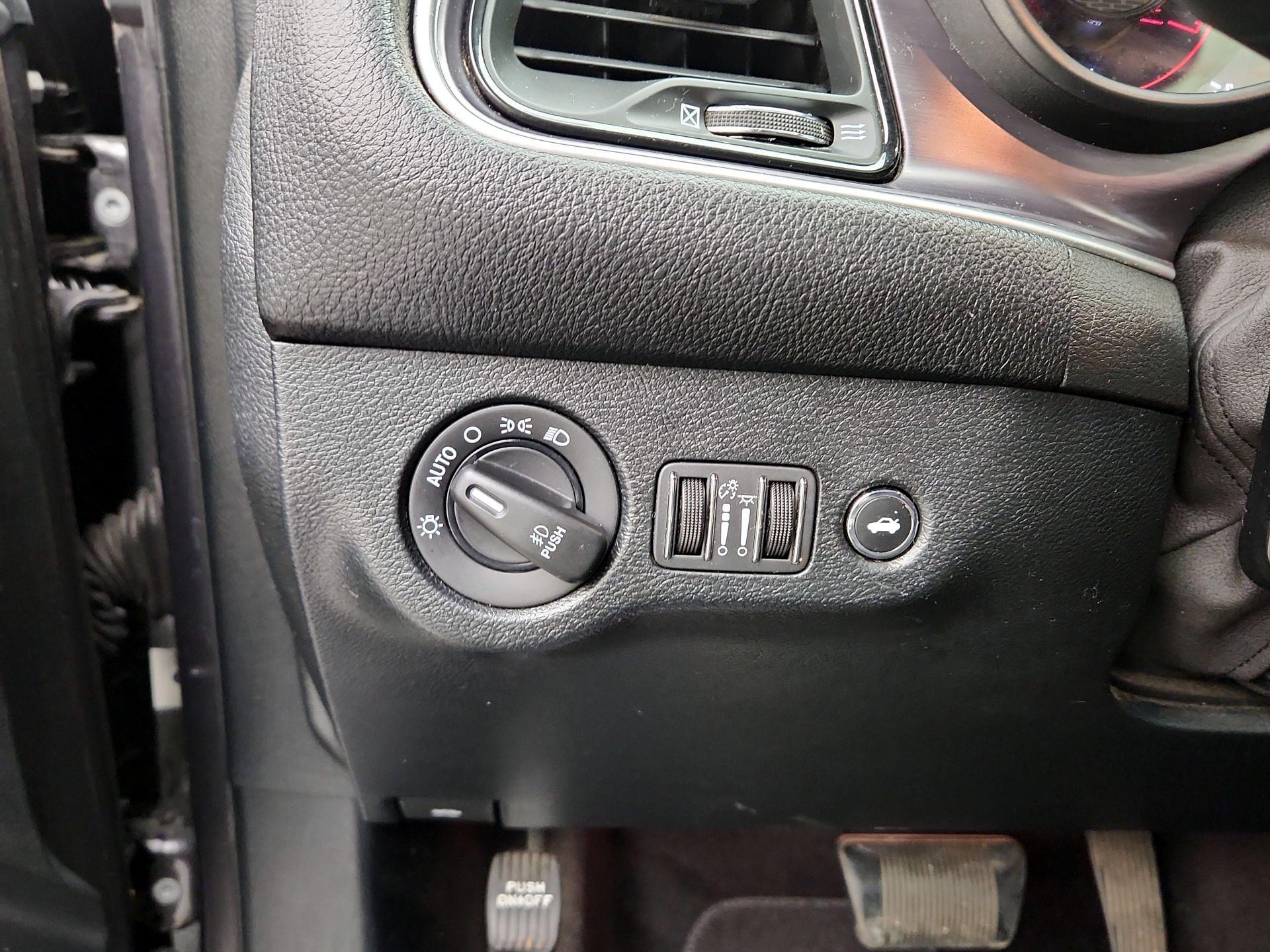 Thumbnail: 2018 Dodge Challenger - 13