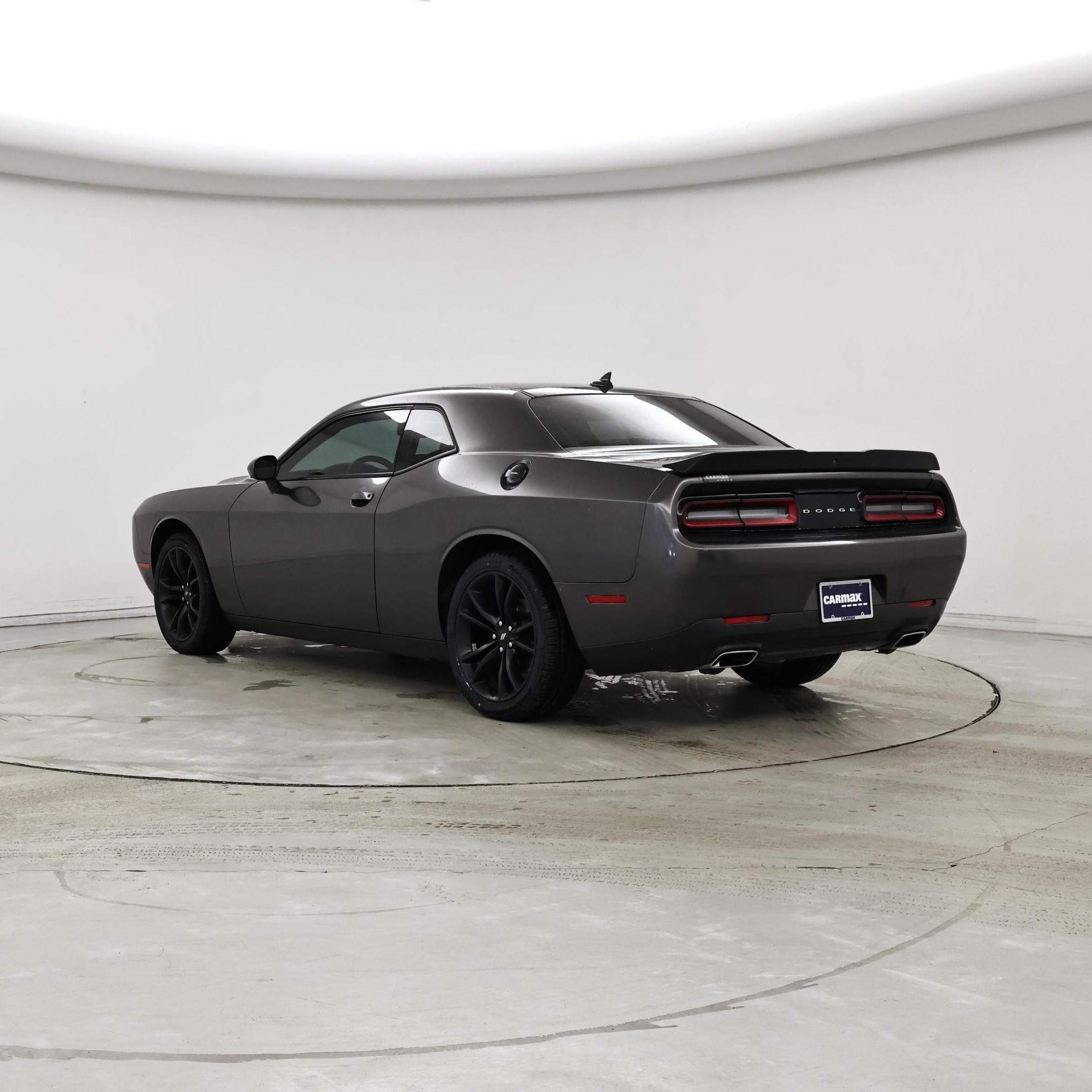 Thumbnail: 2018 Dodge Challenger - 2