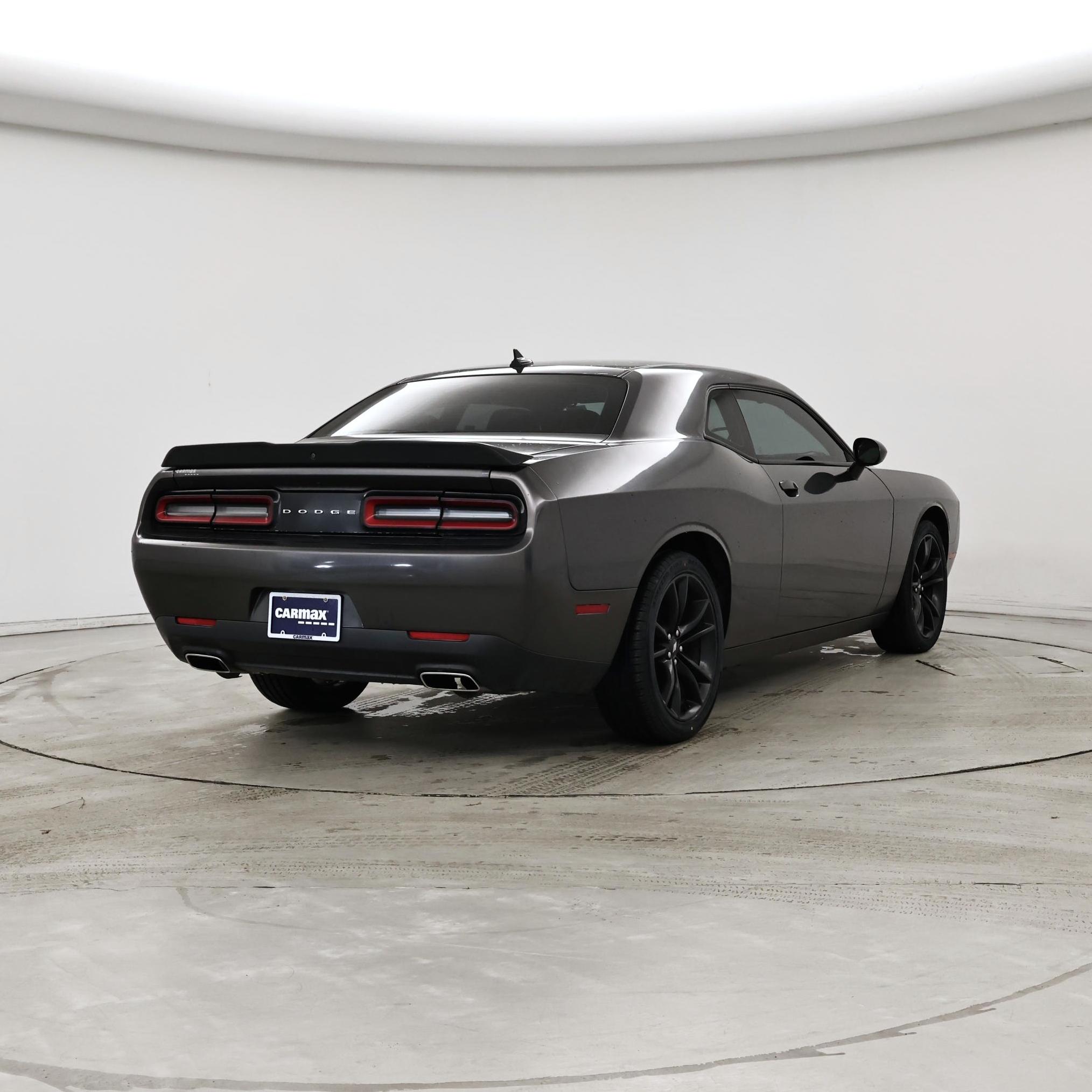 Thumbnail: 2018 Dodge Challenger - 8