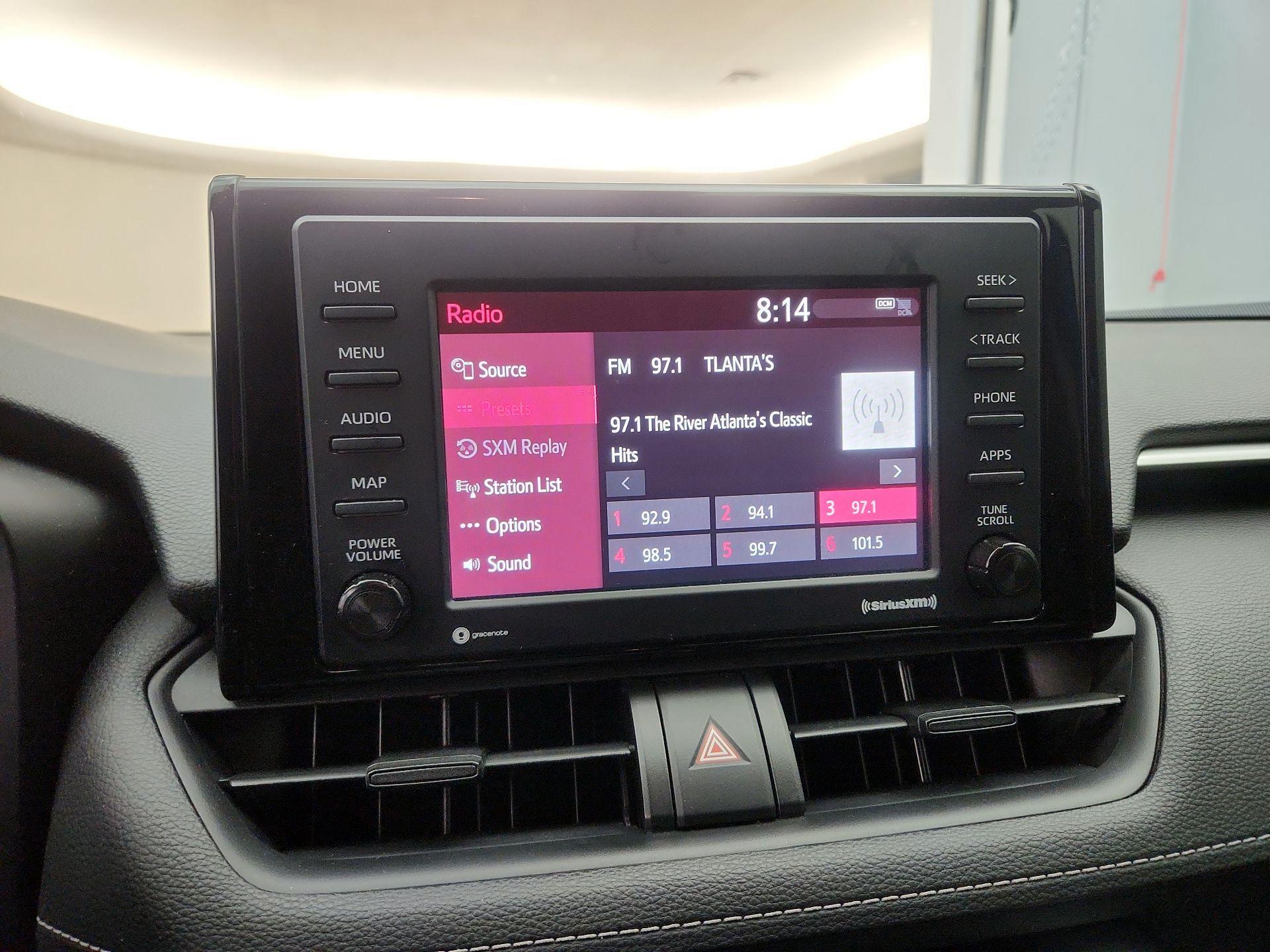 Thumbnail: 2020 Toyota RAV4 - 15