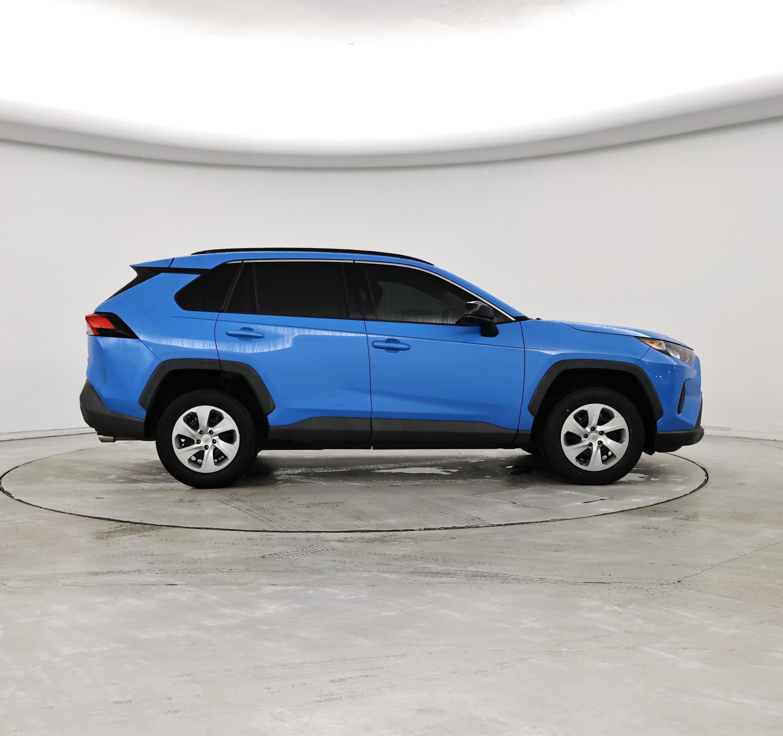 Thumbnail: 2020 Toyota RAV4 - 7