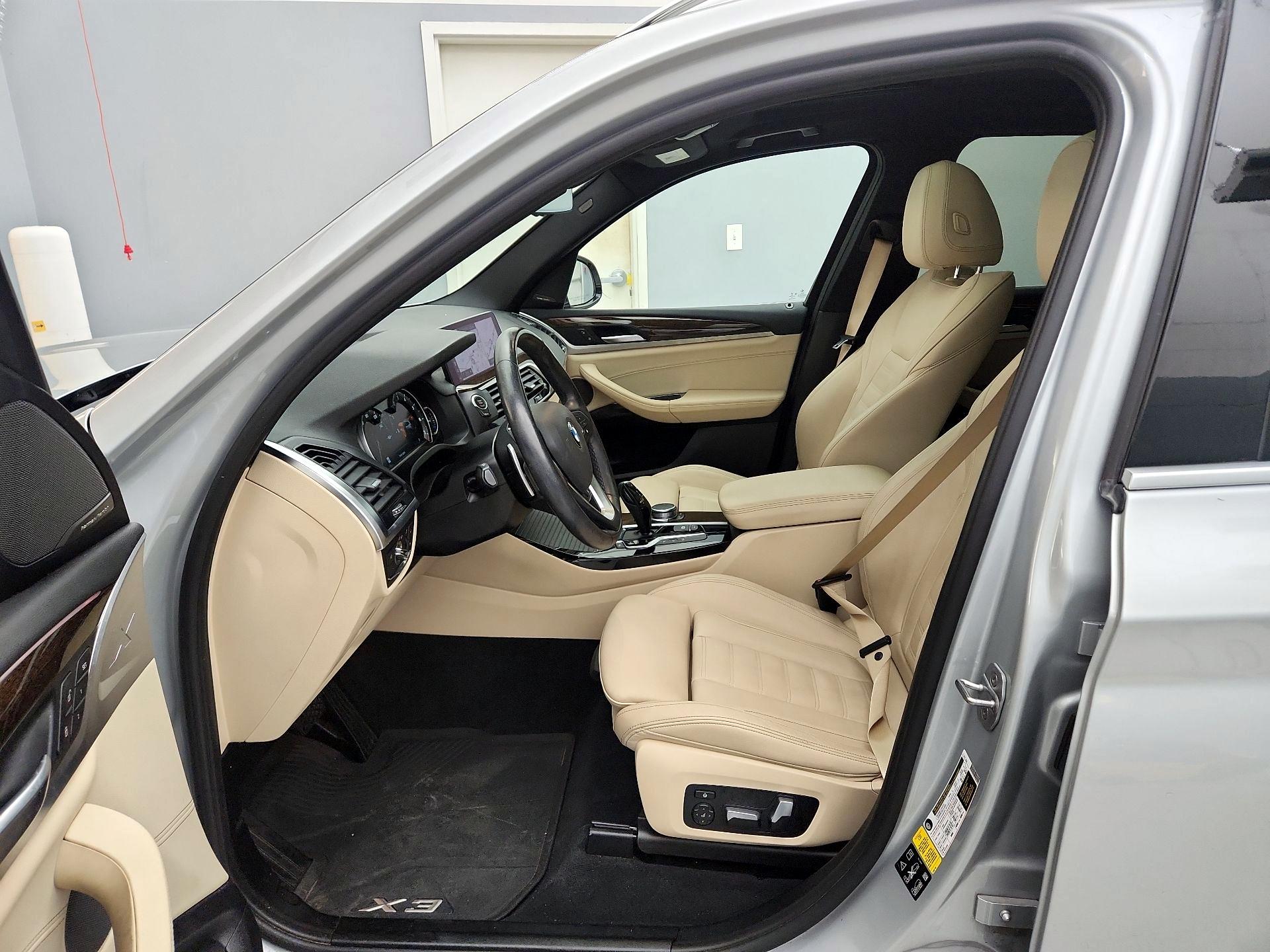 Thumbnail: 2019 BMW X3 - 11