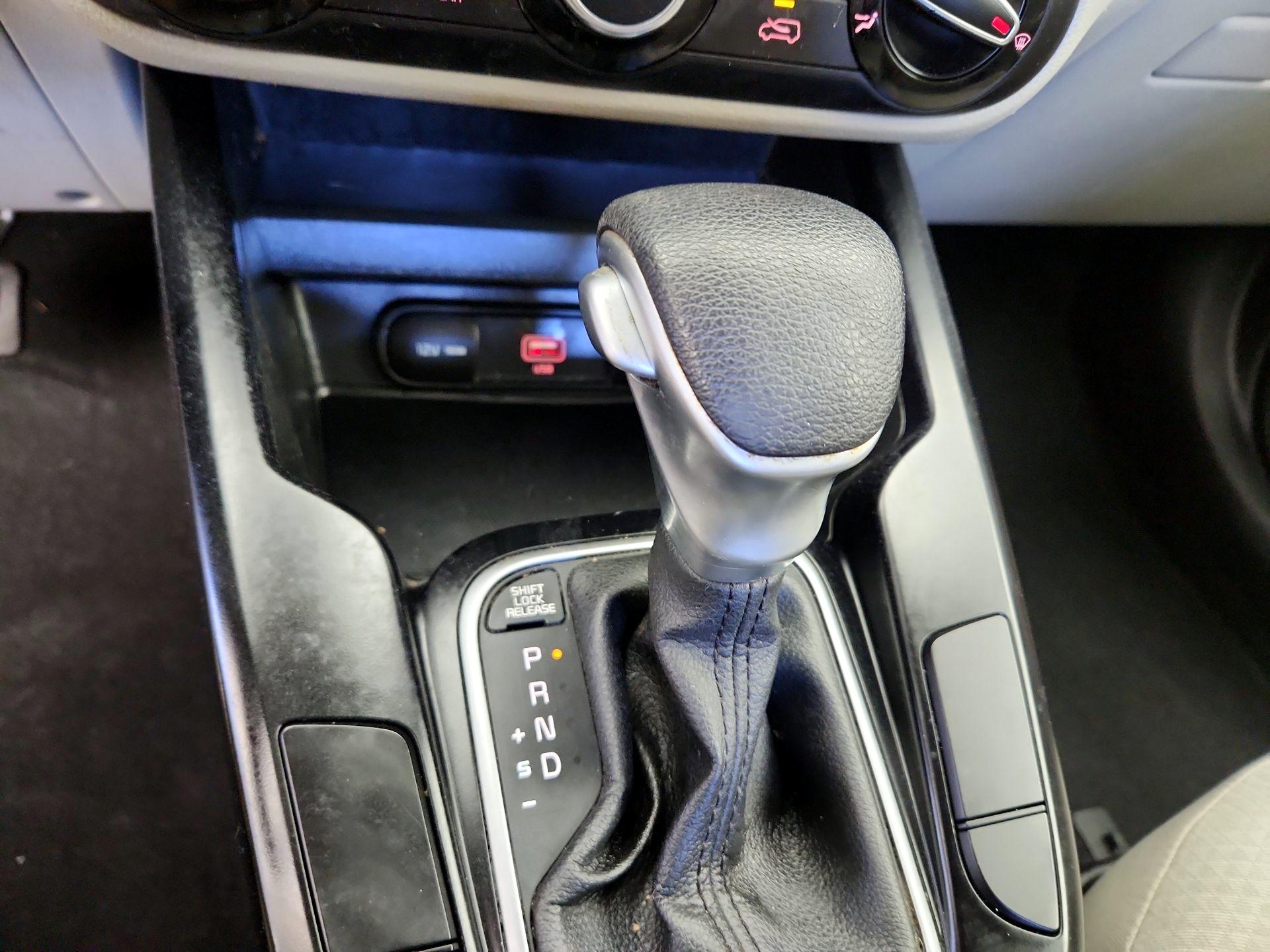 Thumbnail: 2020 Kia Soul - 17