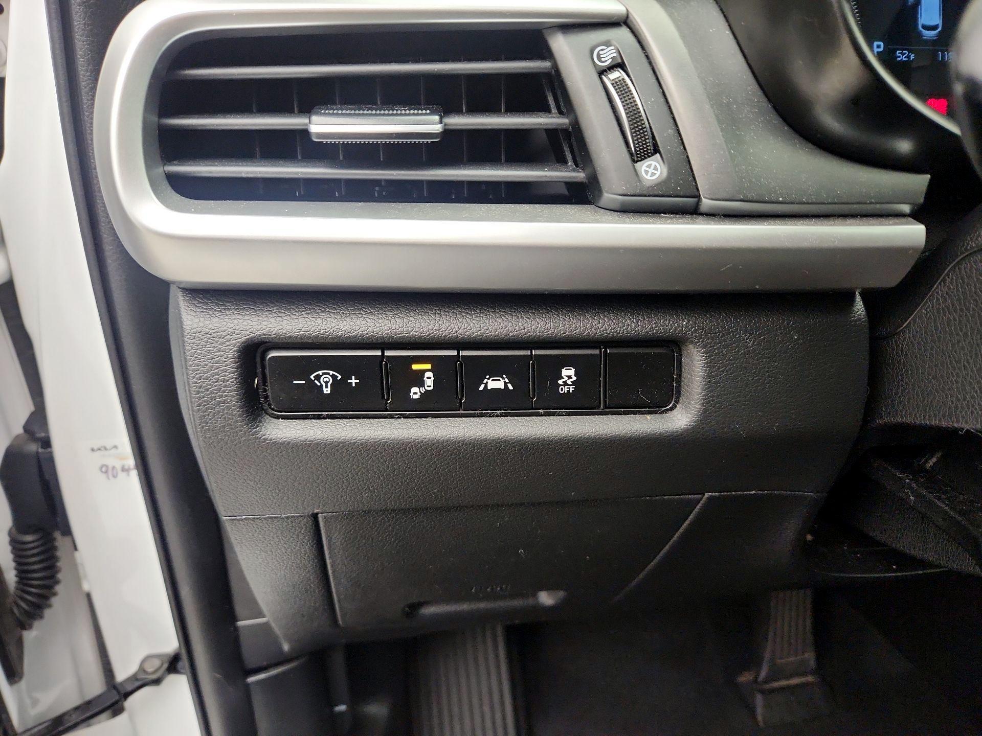 Thumbnail: 2020 Kia Telluride - 13