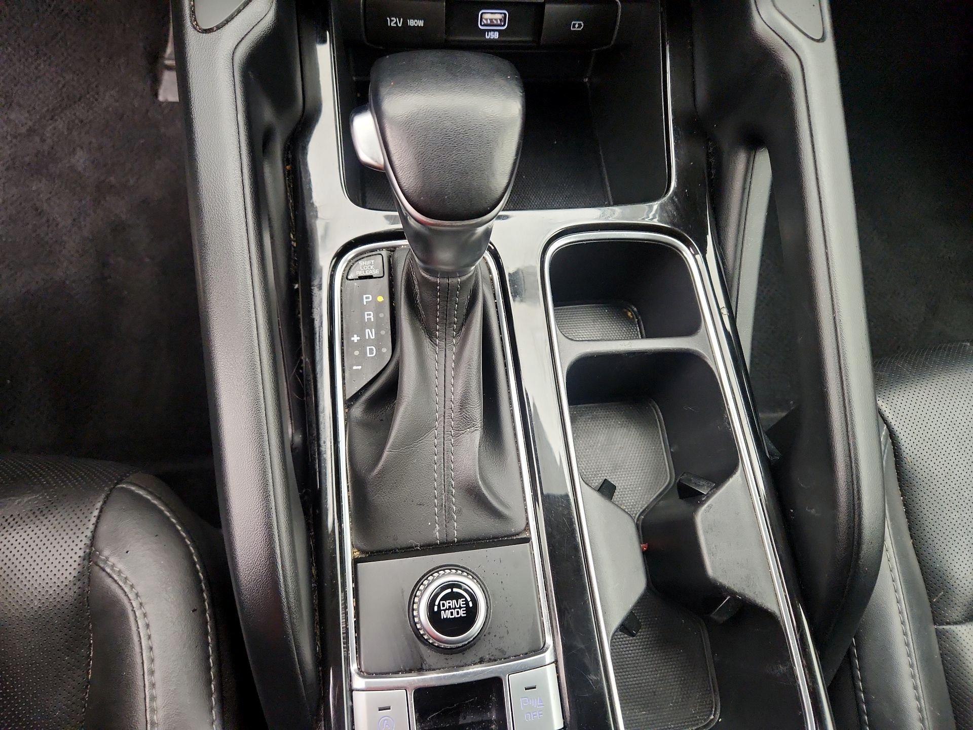 Thumbnail: 2020 Kia Telluride - 17