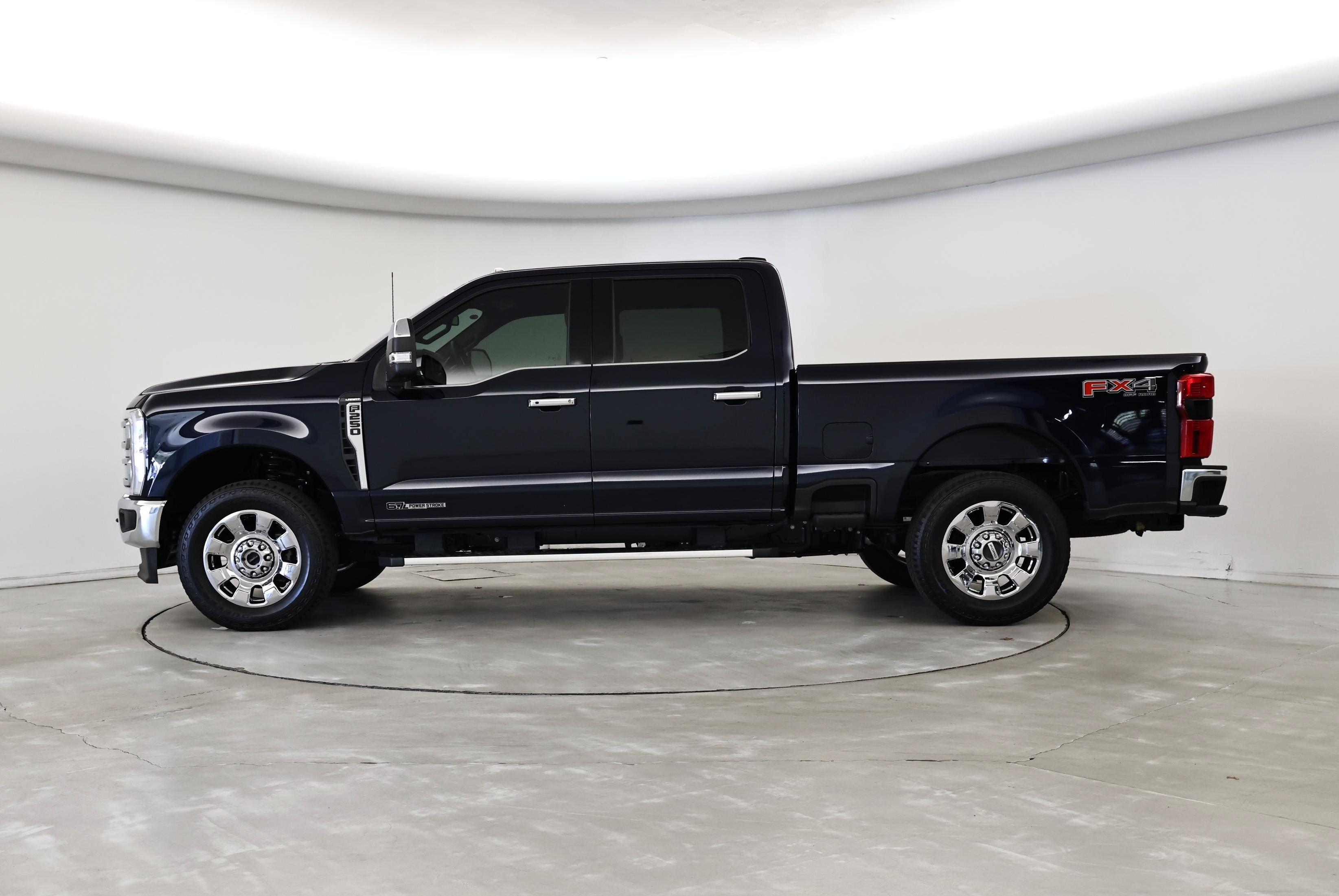 Thumbnail: 2025 Ford F-250 - 3