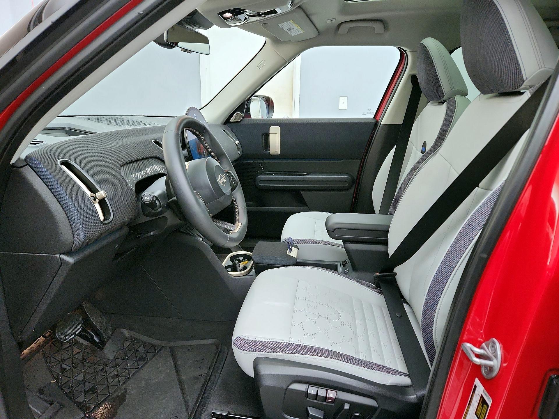 Thumbnail: 2025 MINI Cooper Countryman - 11