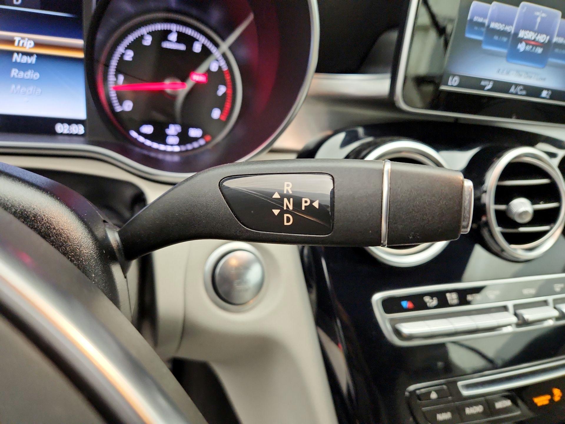 Thumbnail: 2017 Mercedes-Benz C-Class - 18