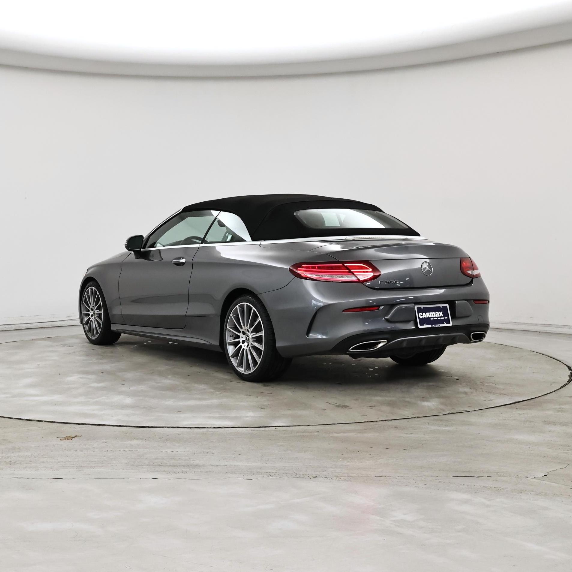 Thumbnail: 2017 Mercedes-Benz C-Class - 2