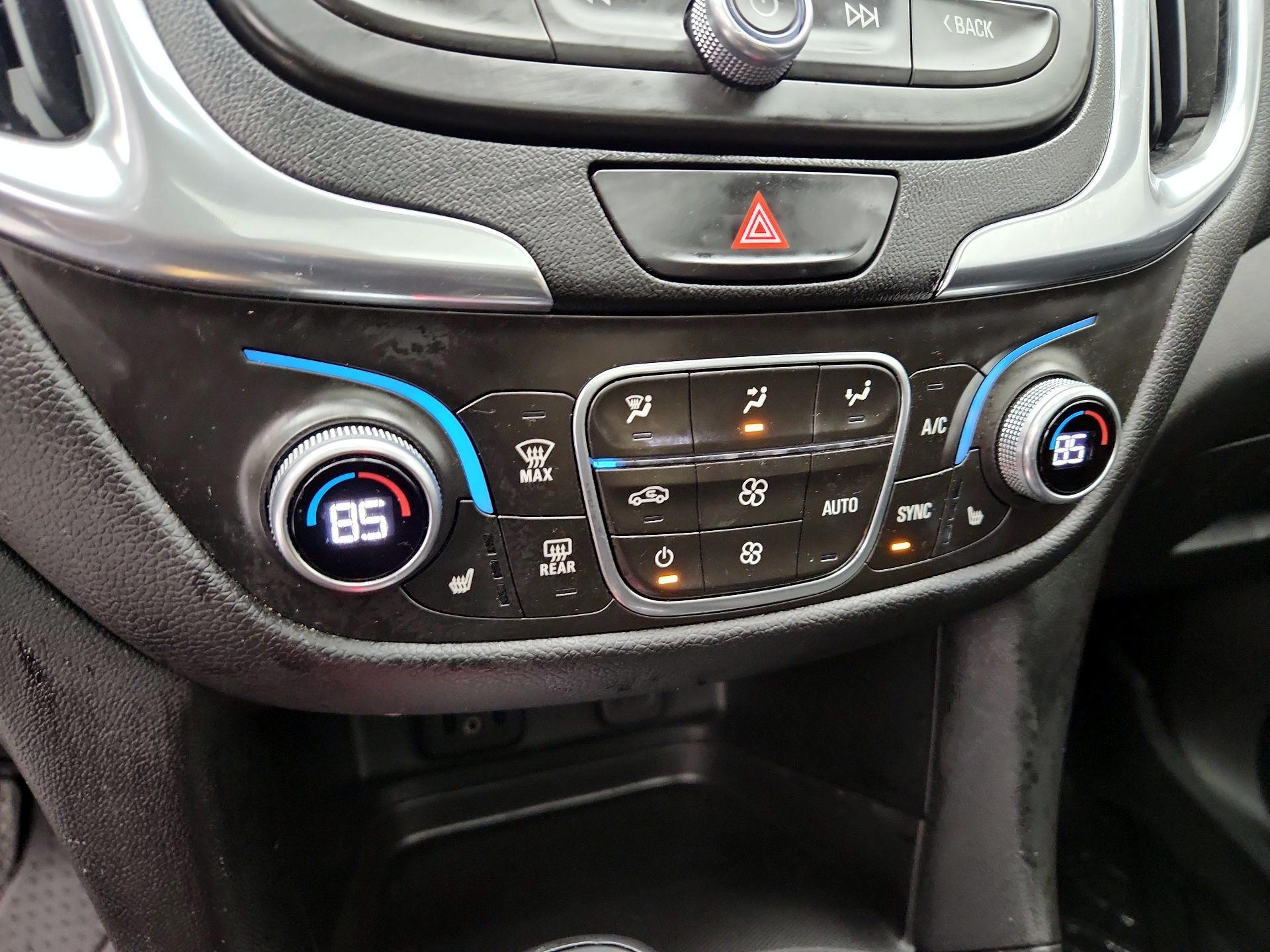 Thumbnail: 2018 Chevrolet Equinox - 16