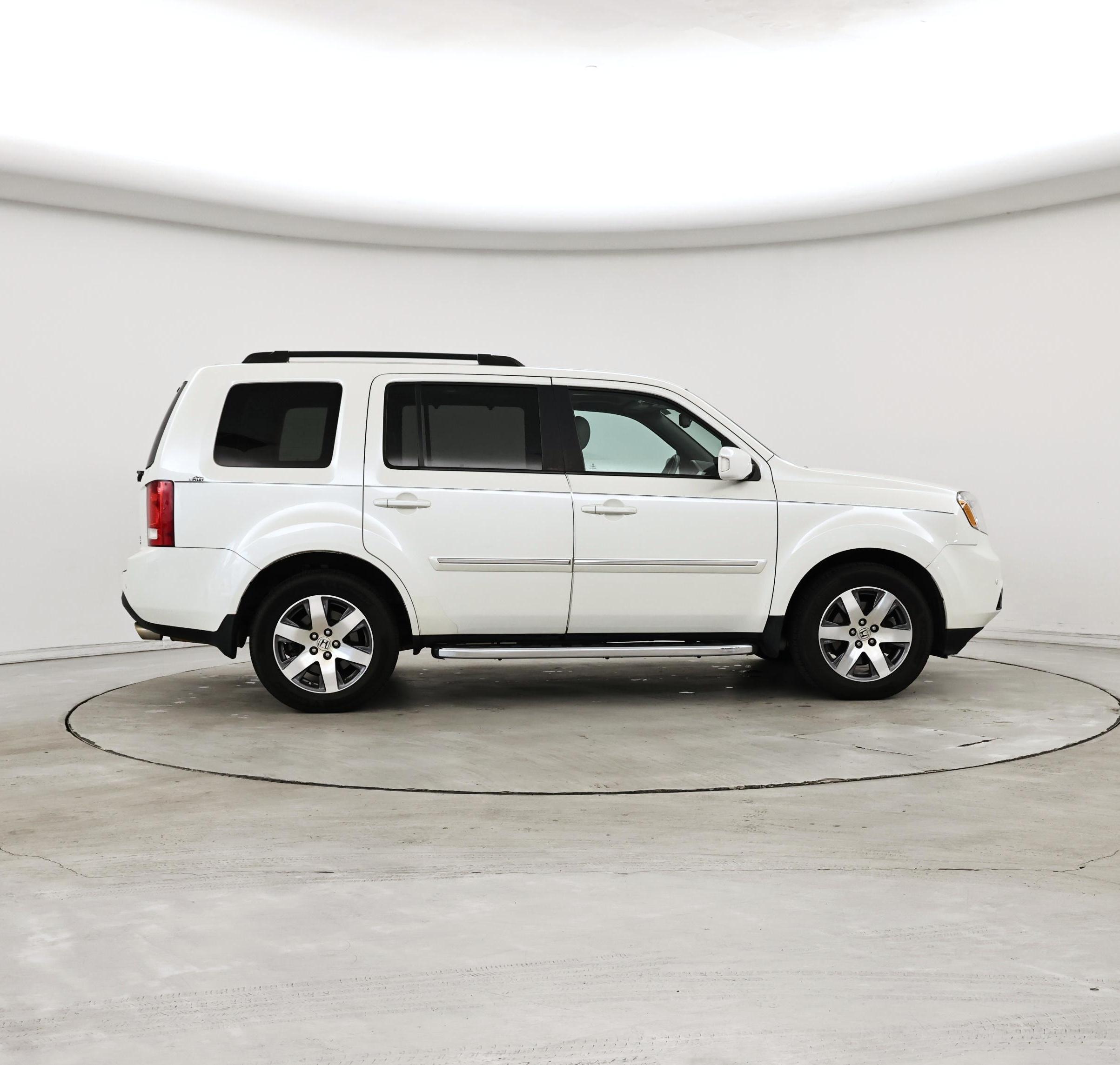 Thumbnail: 2015 Honda Pilot - 7