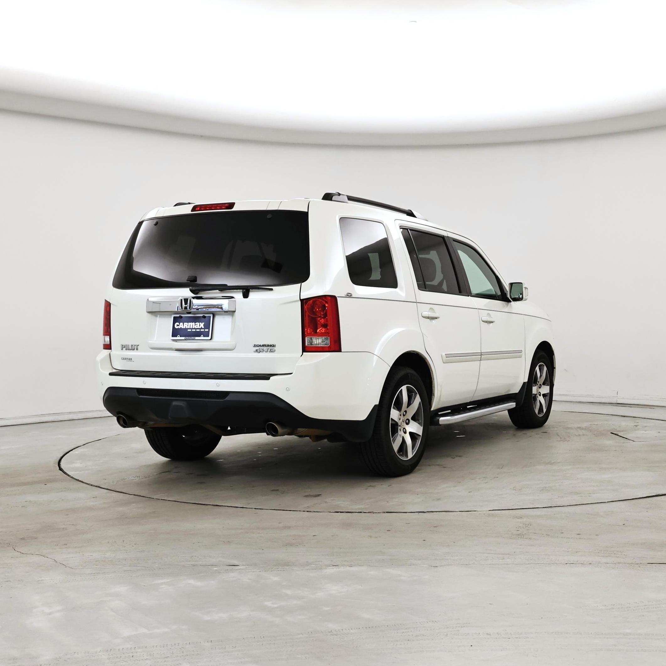 Thumbnail: 2015 Honda Pilot - 8