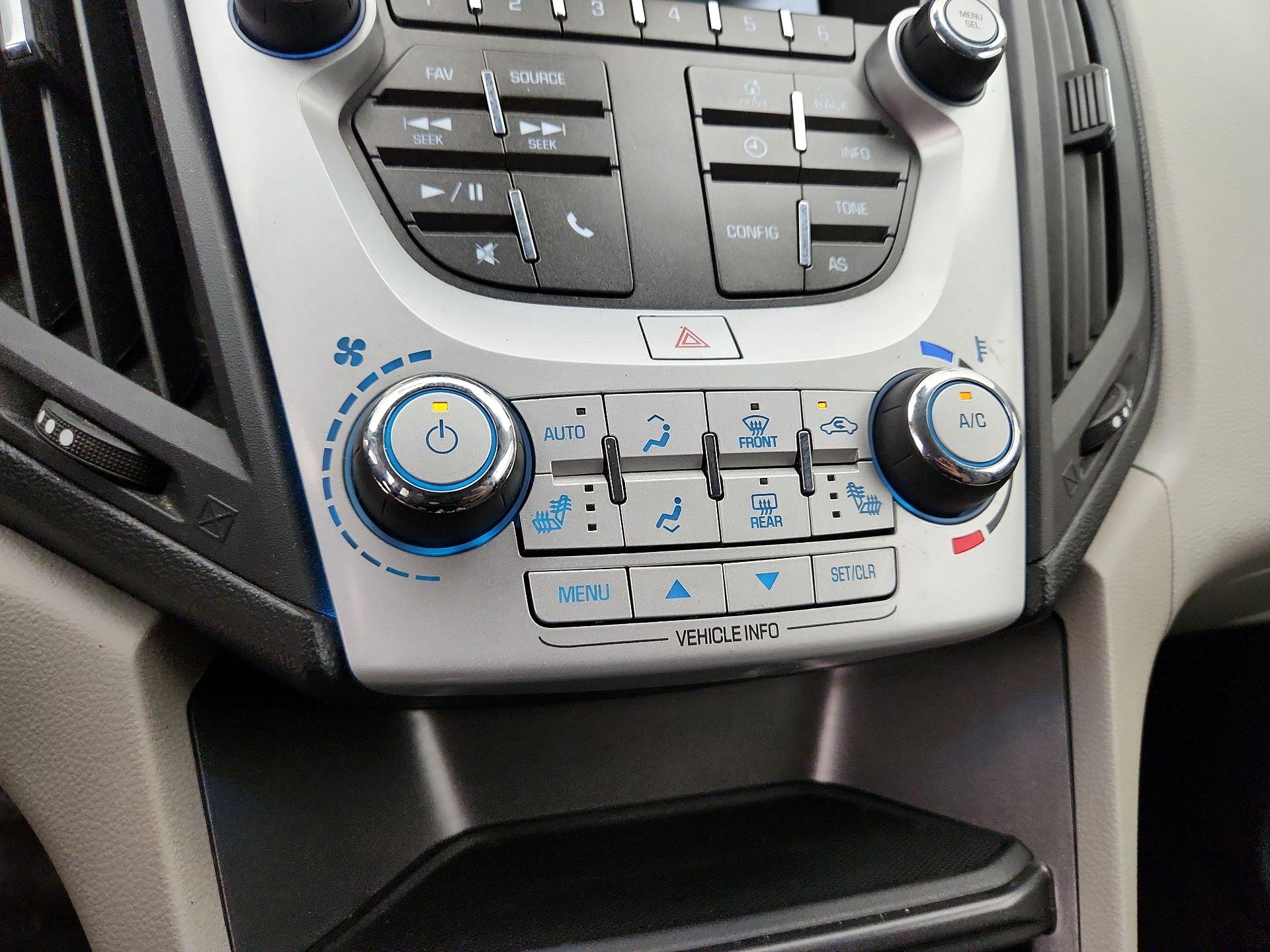 Thumbnail: 2016 Chevrolet Equinox - 15