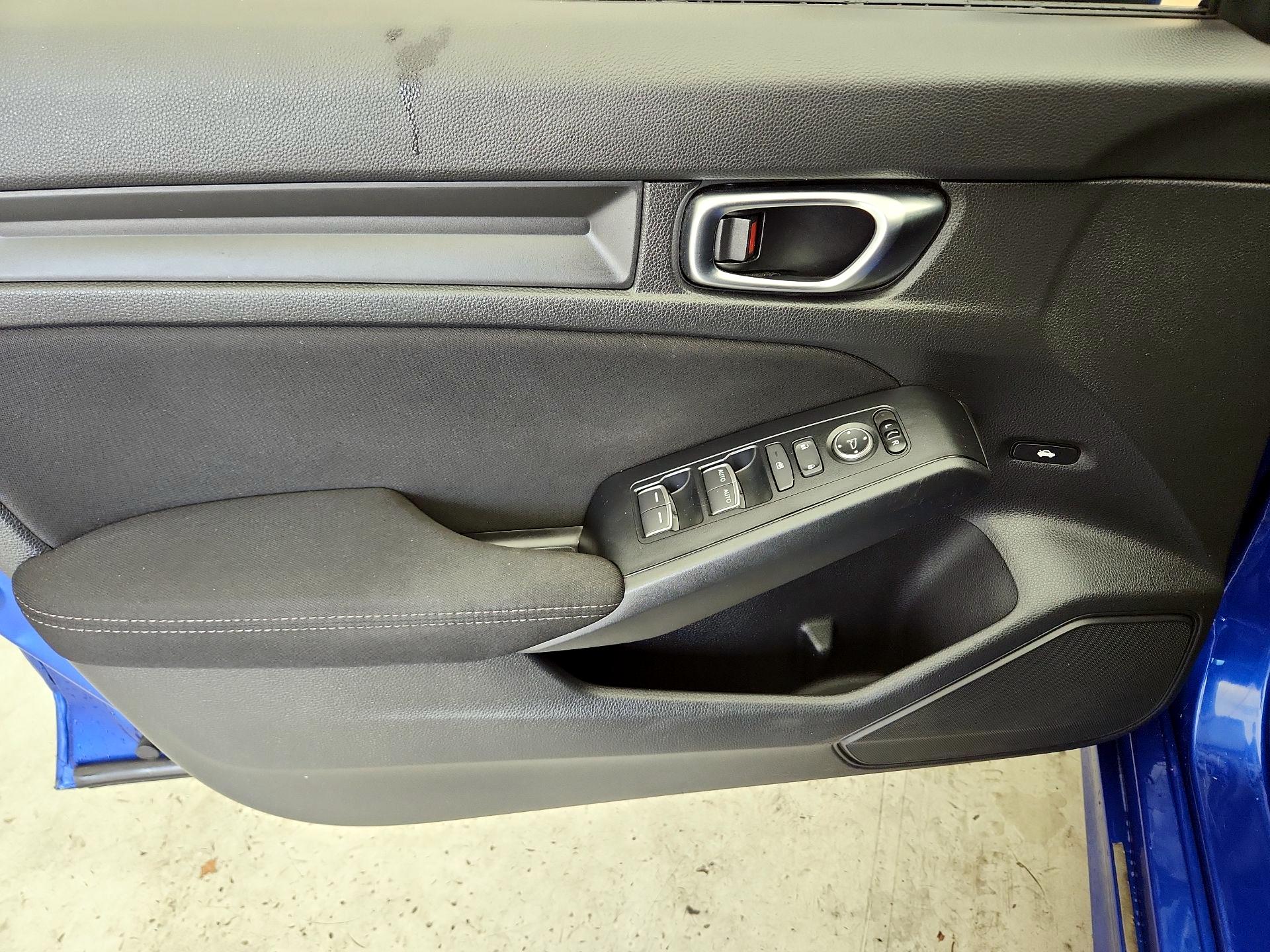 Thumbnail: 2022 Honda Civic - 12