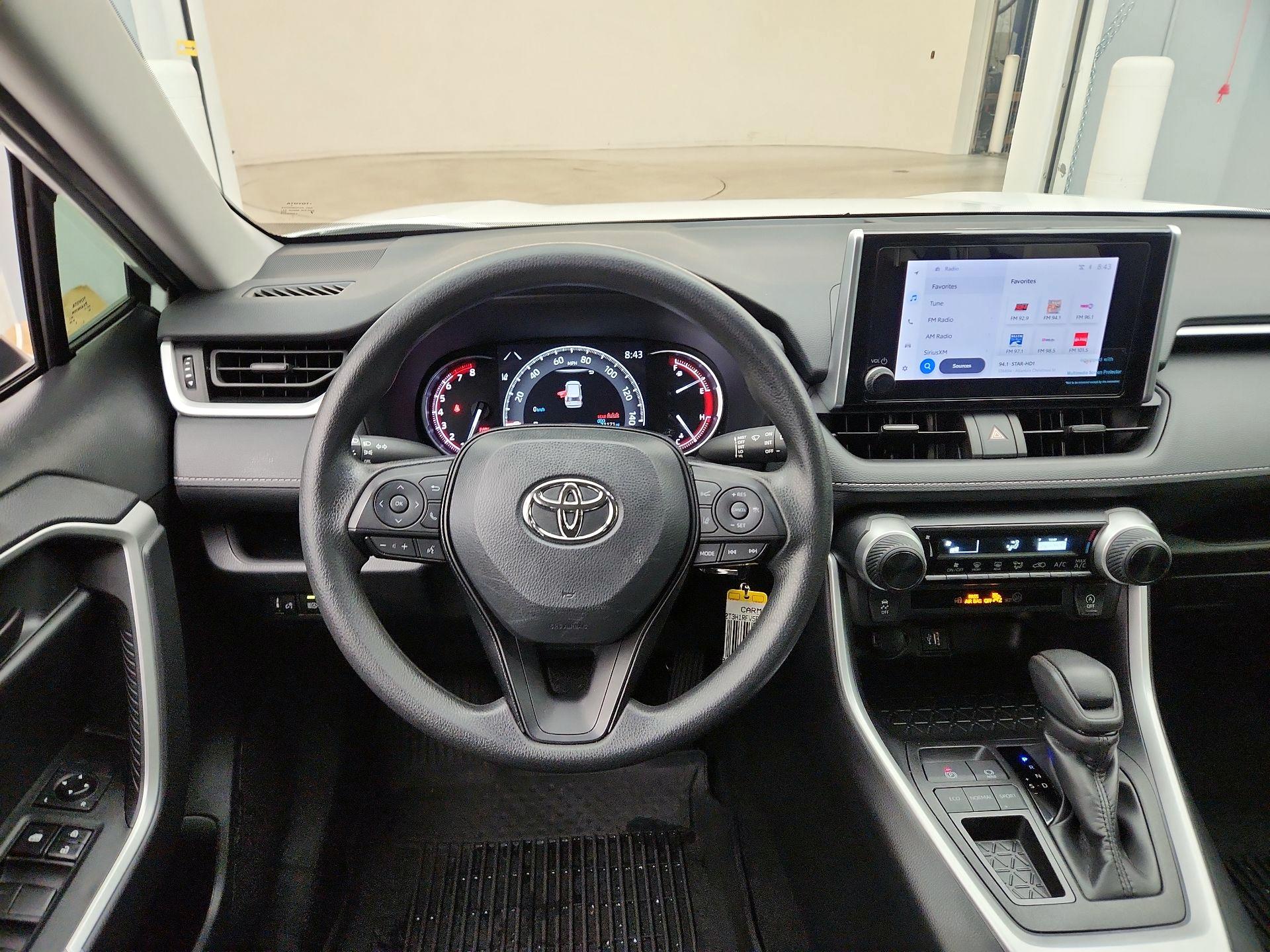 Thumbnail: 2024 Toyota RAV4 - 10