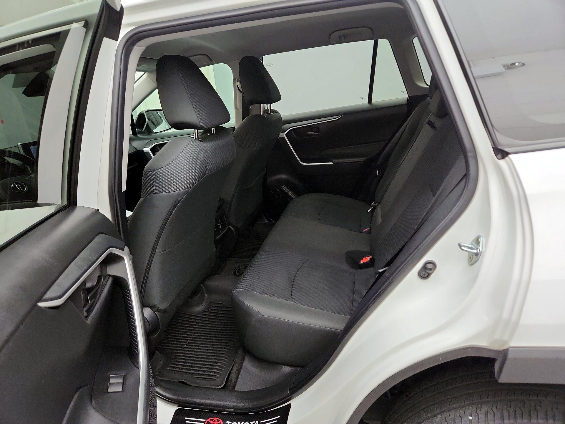 Thumbnail: 2024 Toyota RAV4 - 19