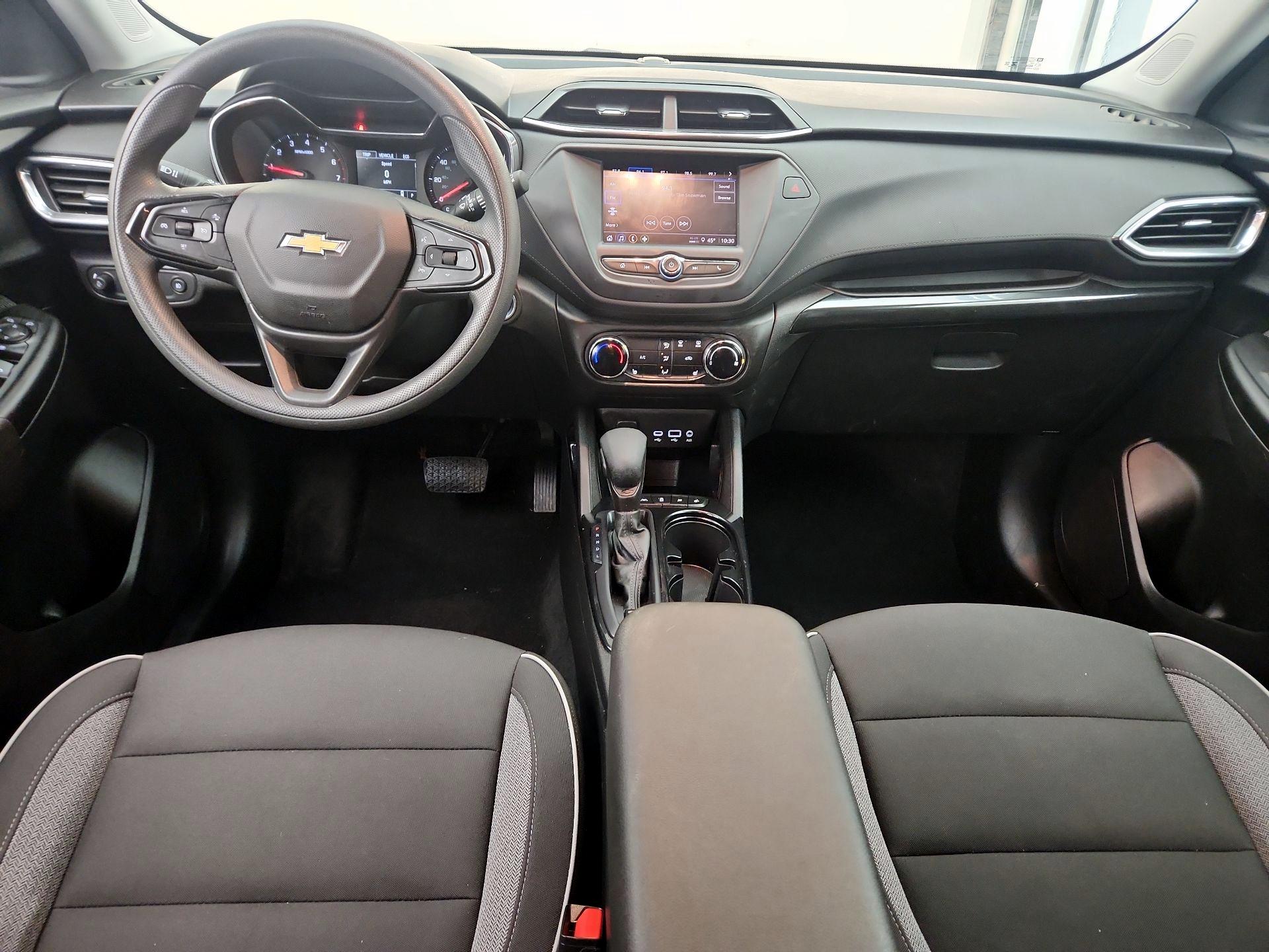 Thumbnail: 2023 Chevrolet TrailBlazer - 9