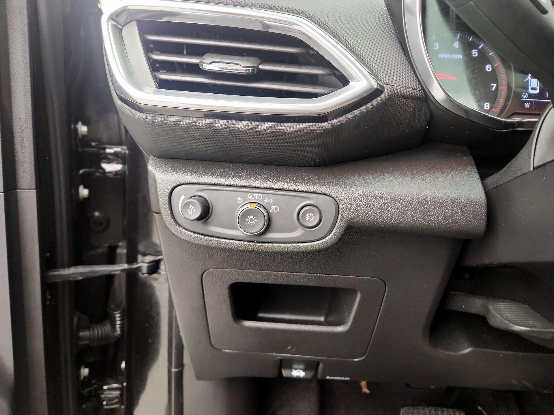 Thumbnail: 2023 Chevrolet TrailBlazer - 13