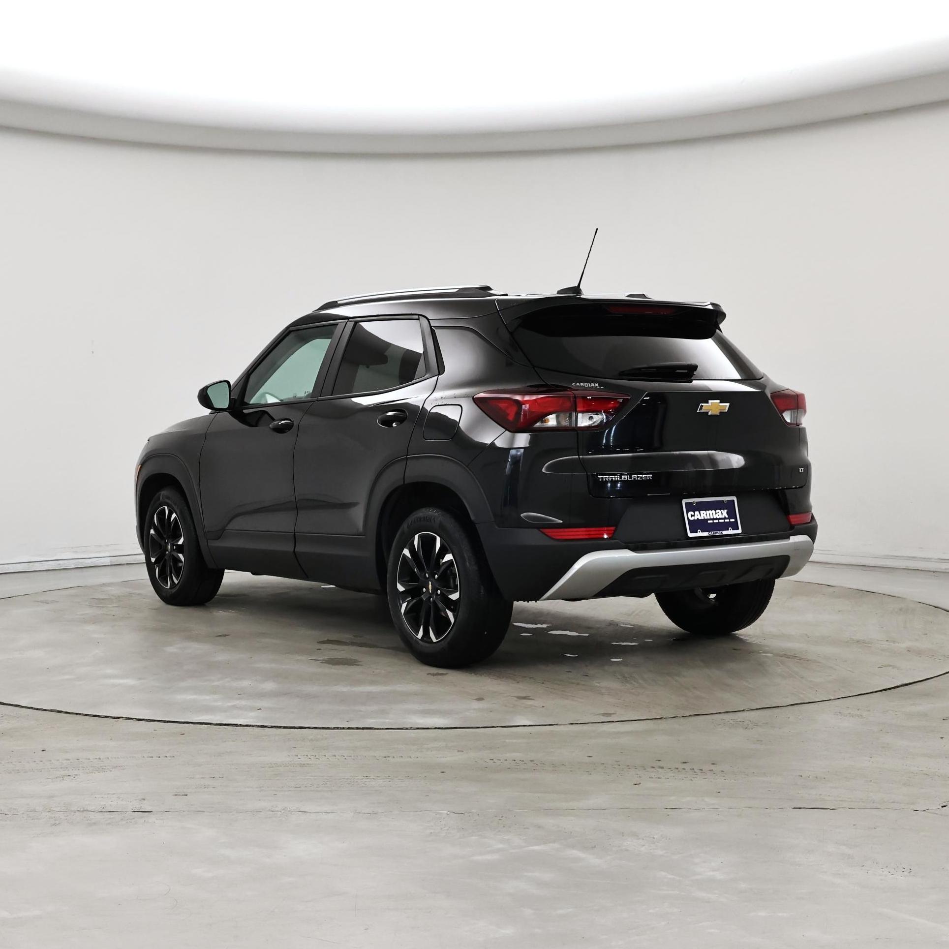 Thumbnail: 2023 Chevrolet TrailBlazer - 2