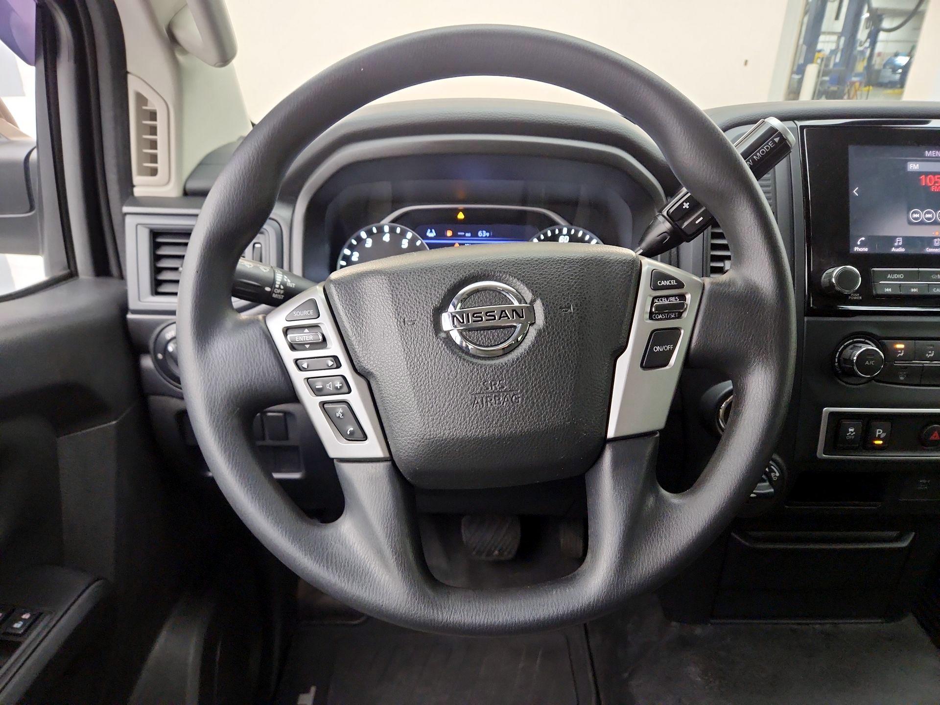 Thumbnail: 2021 Nissan Titan - 10